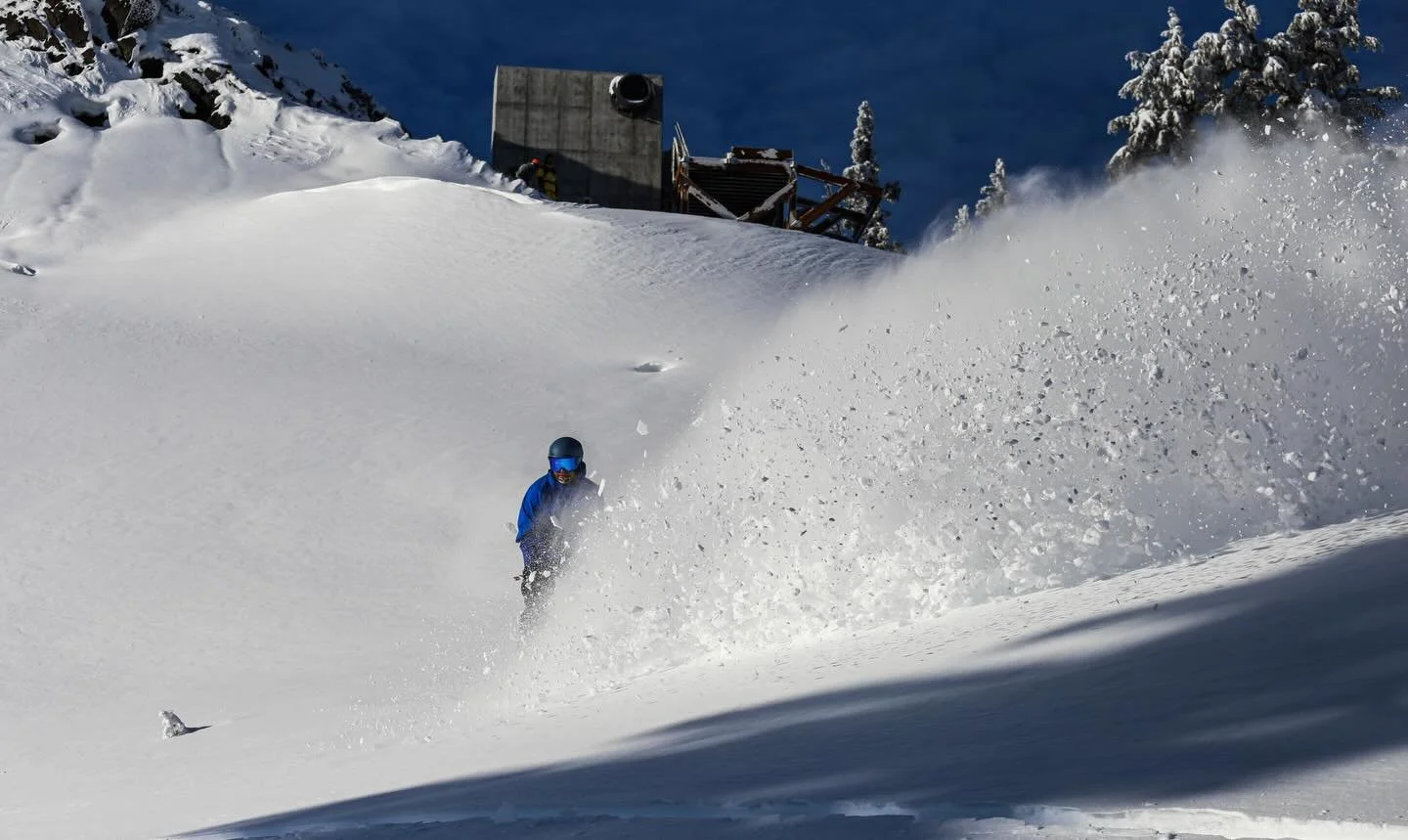 @mtbachelor started firing up this week. Make sure to mark your calendar for the 14th BWC March 26-27th. REGISTRATION opening soooon!!! 

Special this year pre order your BWC @_rathbone_ hoodie while you register. 🖤

Rider: @jormanagel 
Photo: @gran
