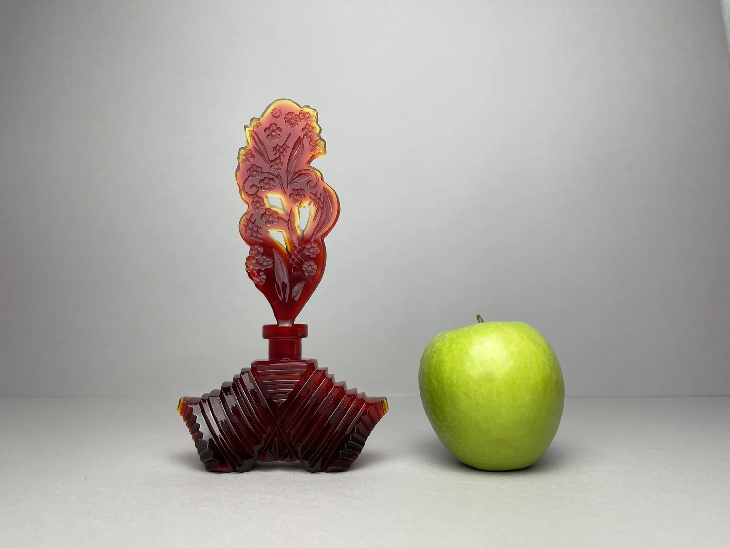 Signed Antique J. Pesnicak Ruby Art Deco Glass Perfume Bottle