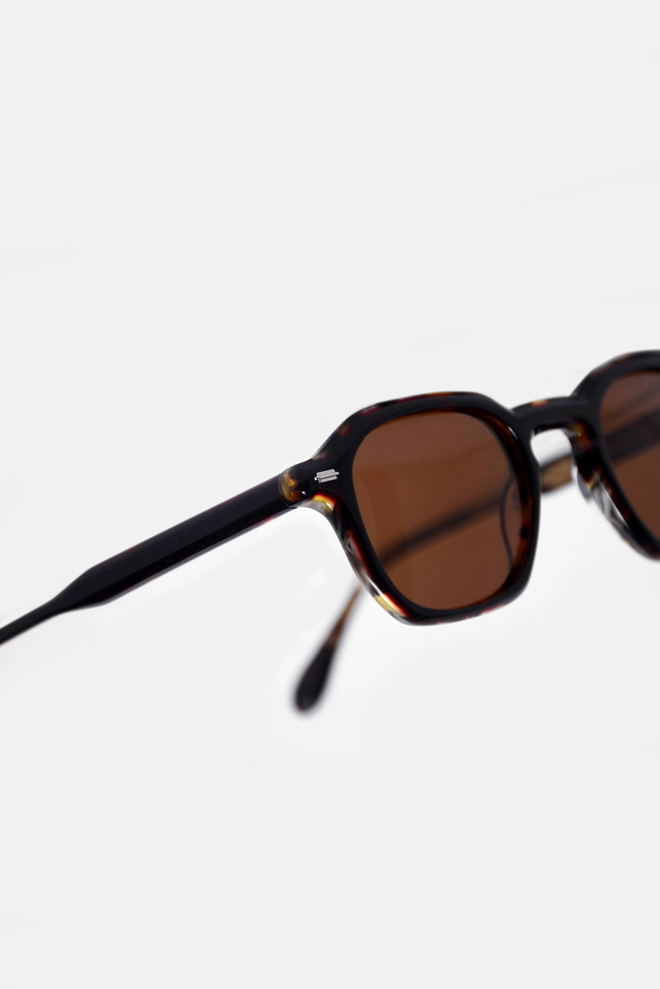 River Sunnies Tortoiseshell 12.jpg