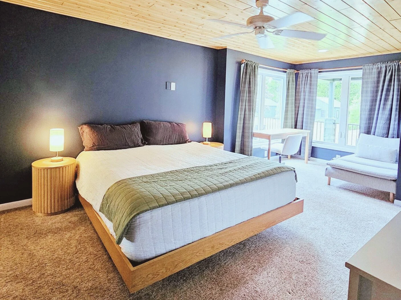 King bed