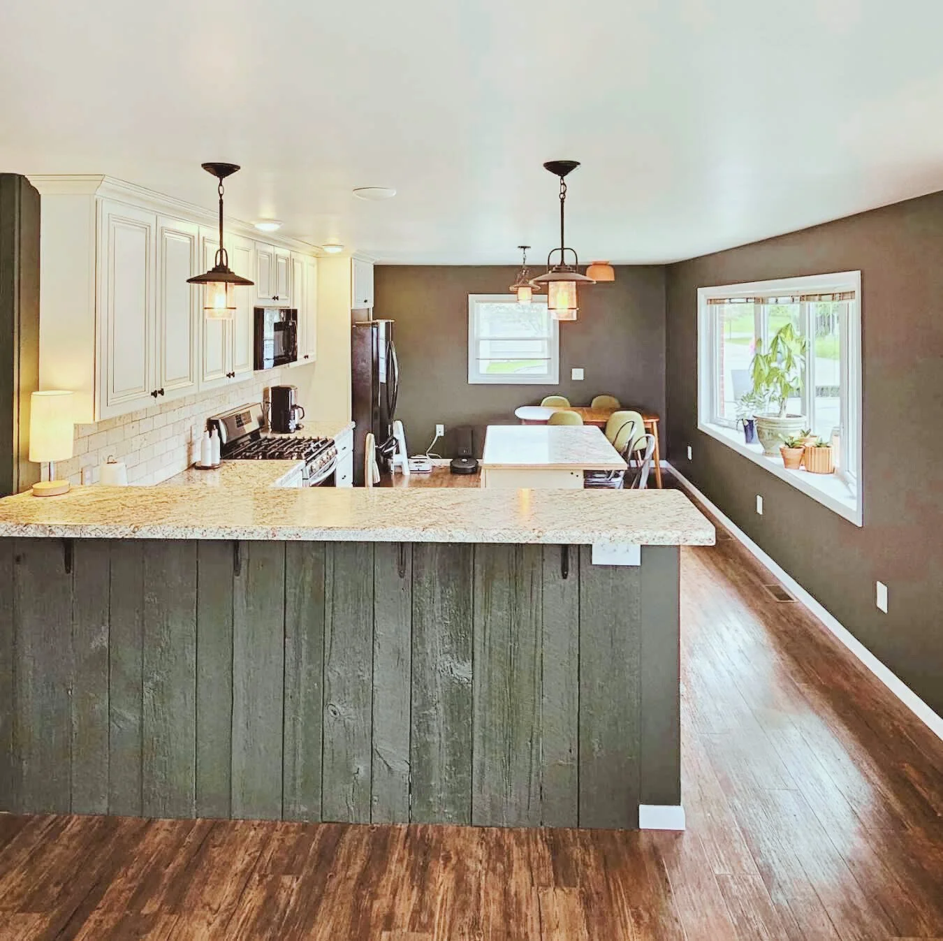 Fully stocked kitchen