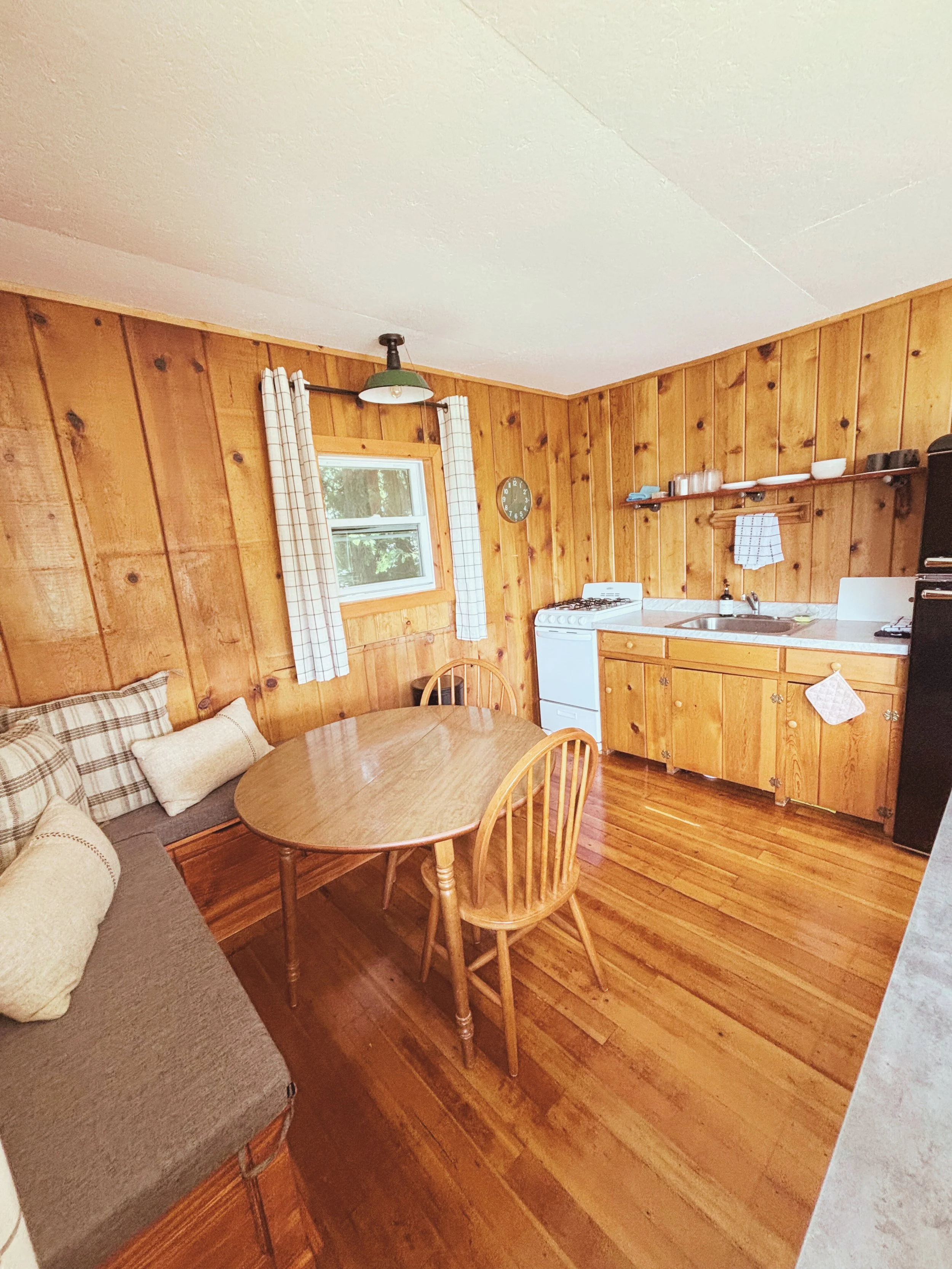 Fully stocked kitchen