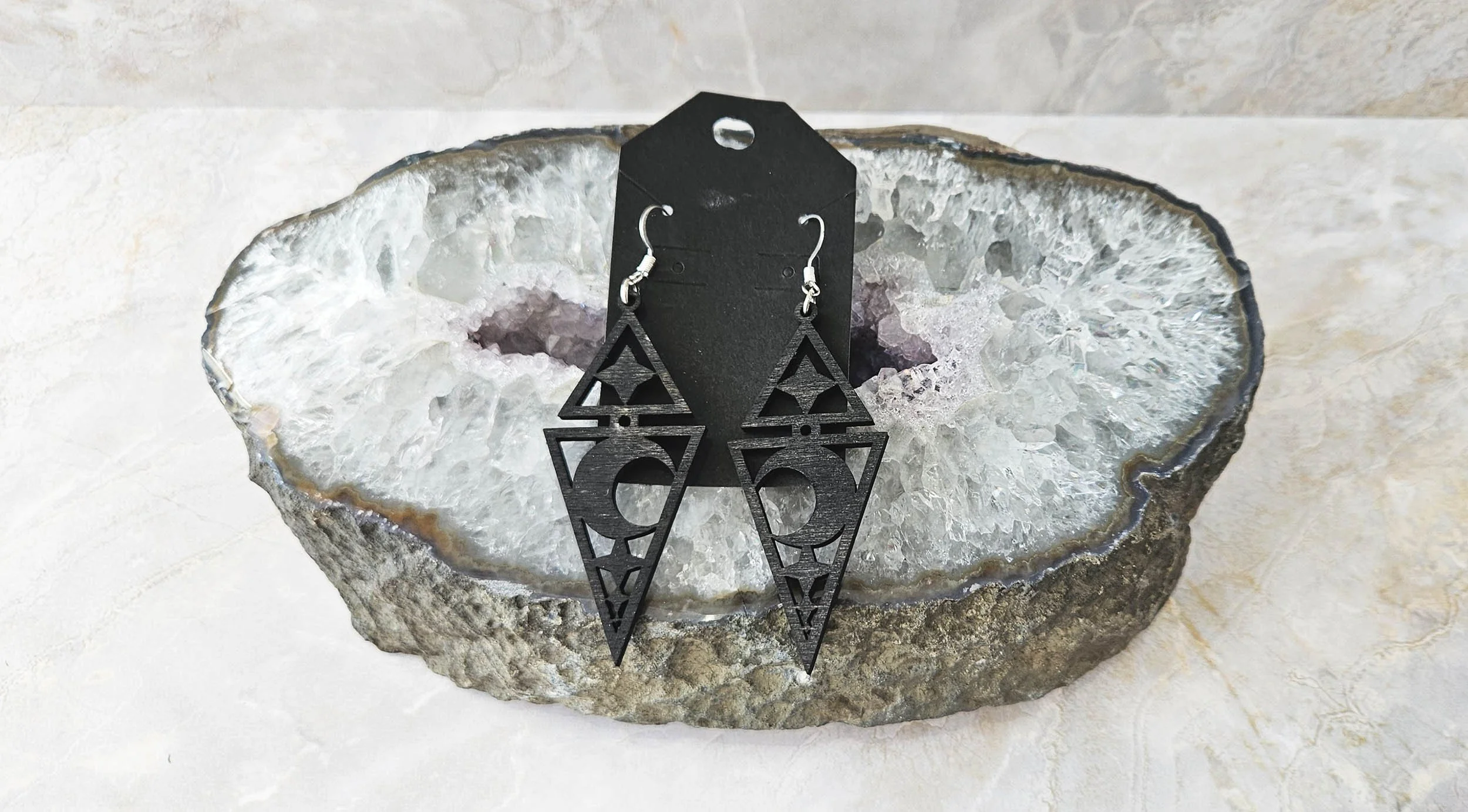 earring_triangle_moon_stars_black_1.jpg