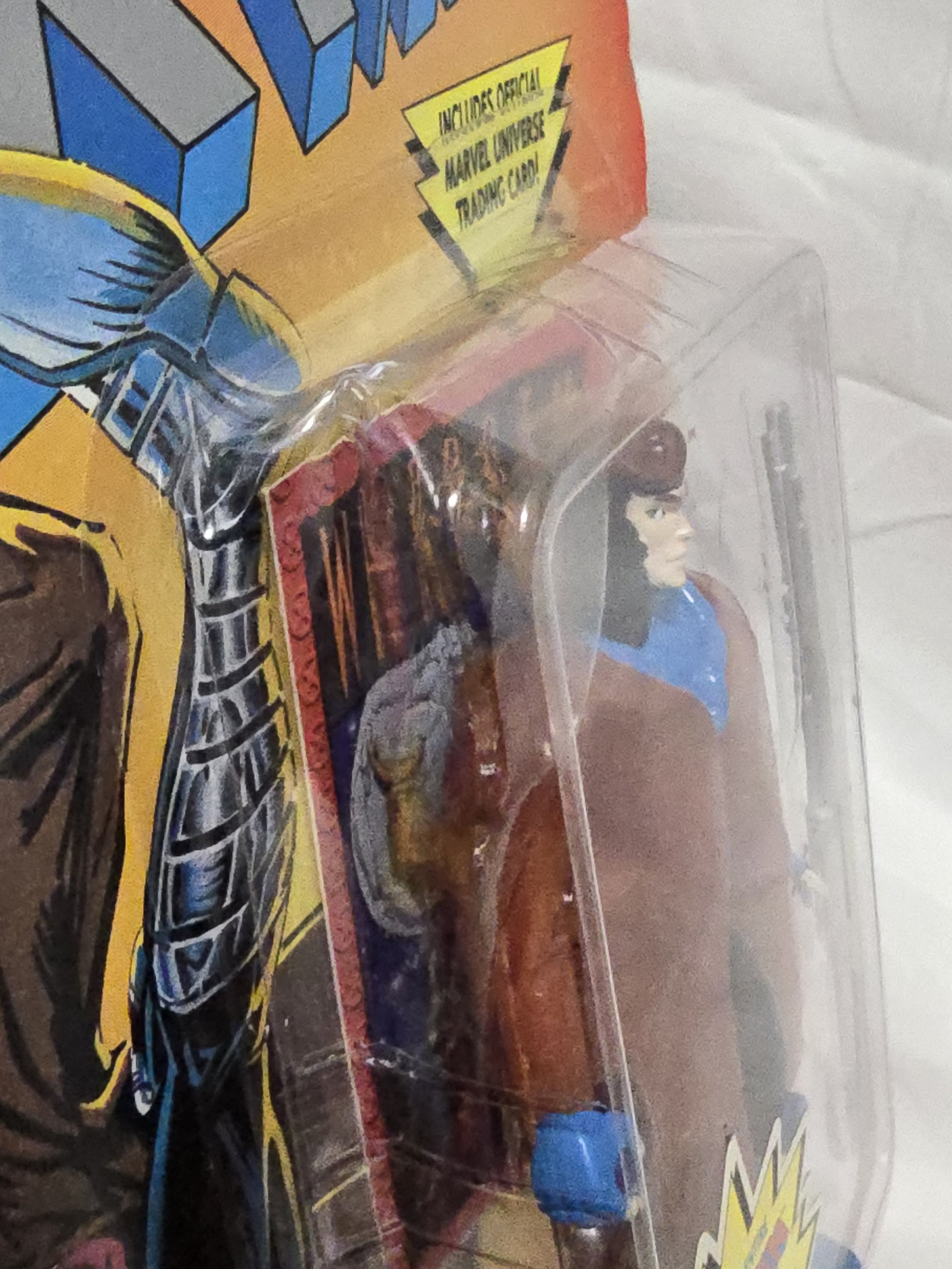 Gambit ToyBiz 10.jpg