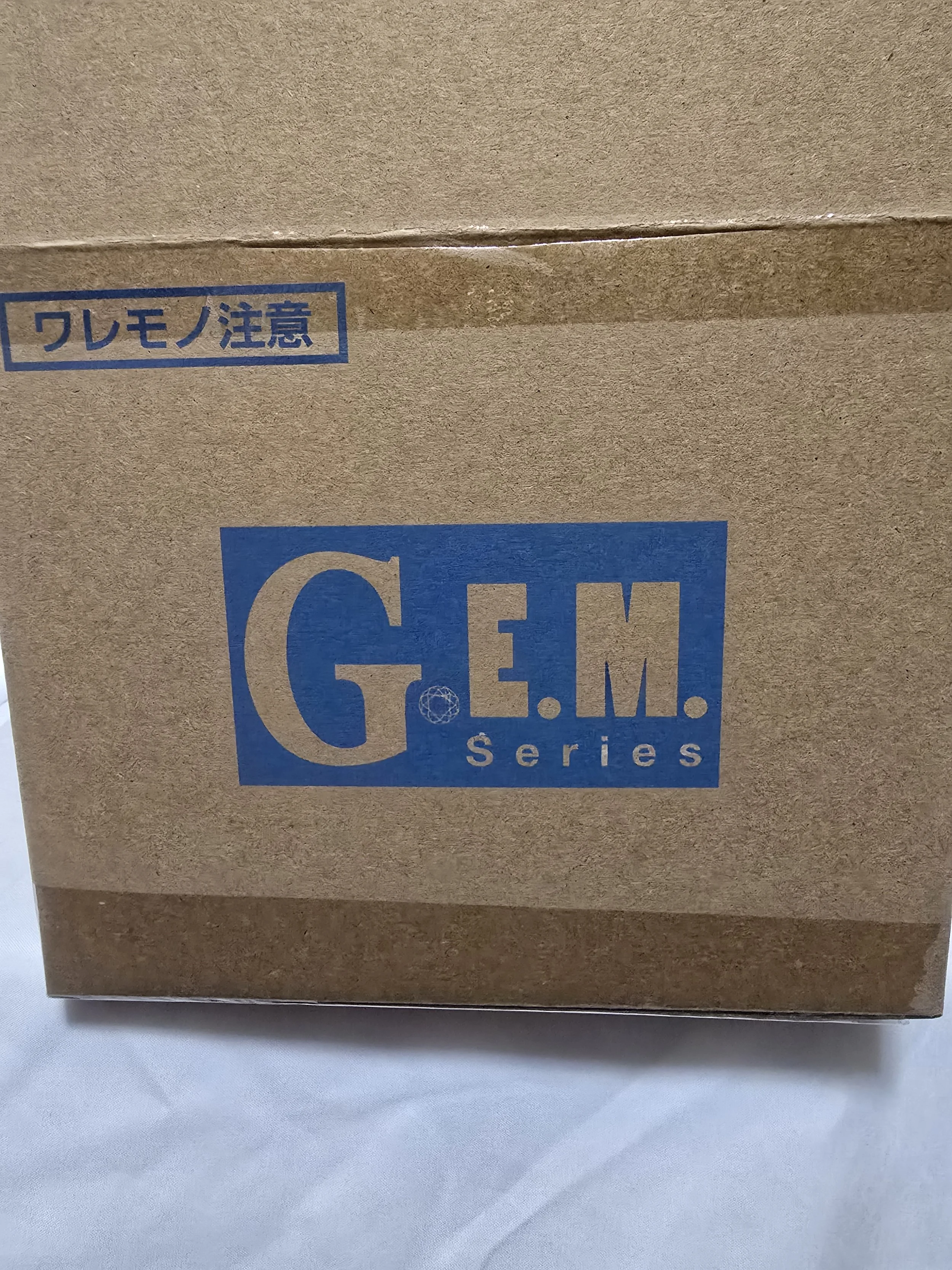 Spy X Family Loid and Yor Palm Size GEM 16.jpg