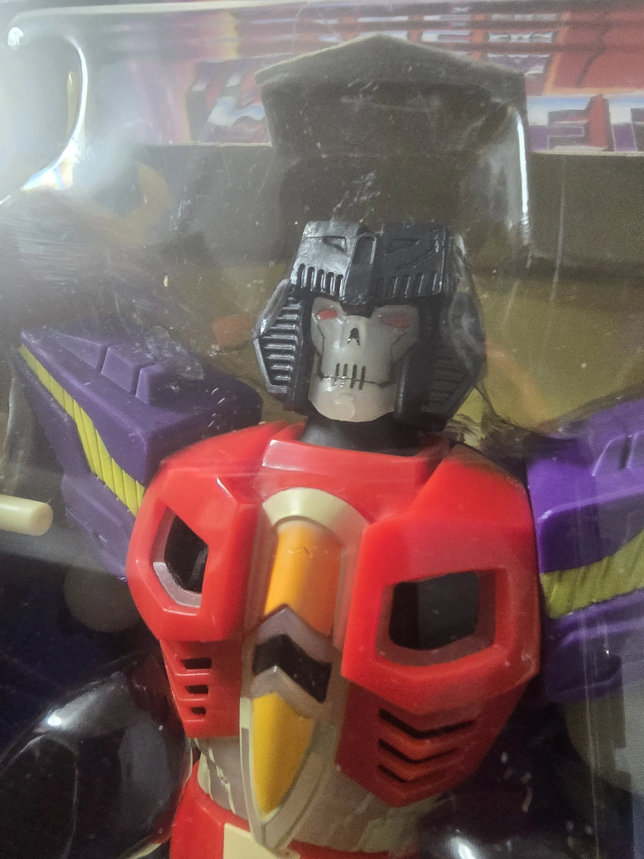 Starscream Armor Scare Glow 6.jpg