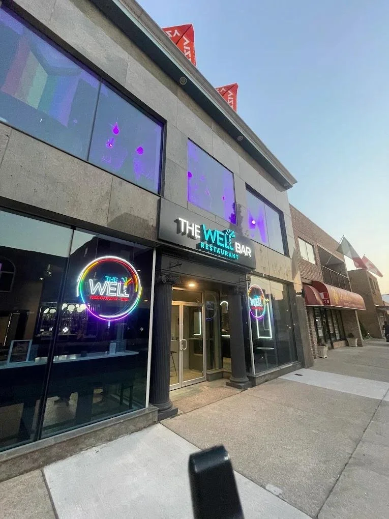 Bar and Restaurant - Architecttura – The Well.jfif