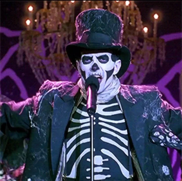 *Sigh. 🙂&zwj;↕️
It&rsquo;s been a while since we&rsquo;ve done one of these&hellip; here&rsquo;s a &ldquo;best of&rdquo; for some of my wildest &ldquo;hear me outs&rdquo;... 😂🤦🏾&zwj;♀️ #whyamilikethis

#horrors #horrormoviefan #horrormemes #hotho