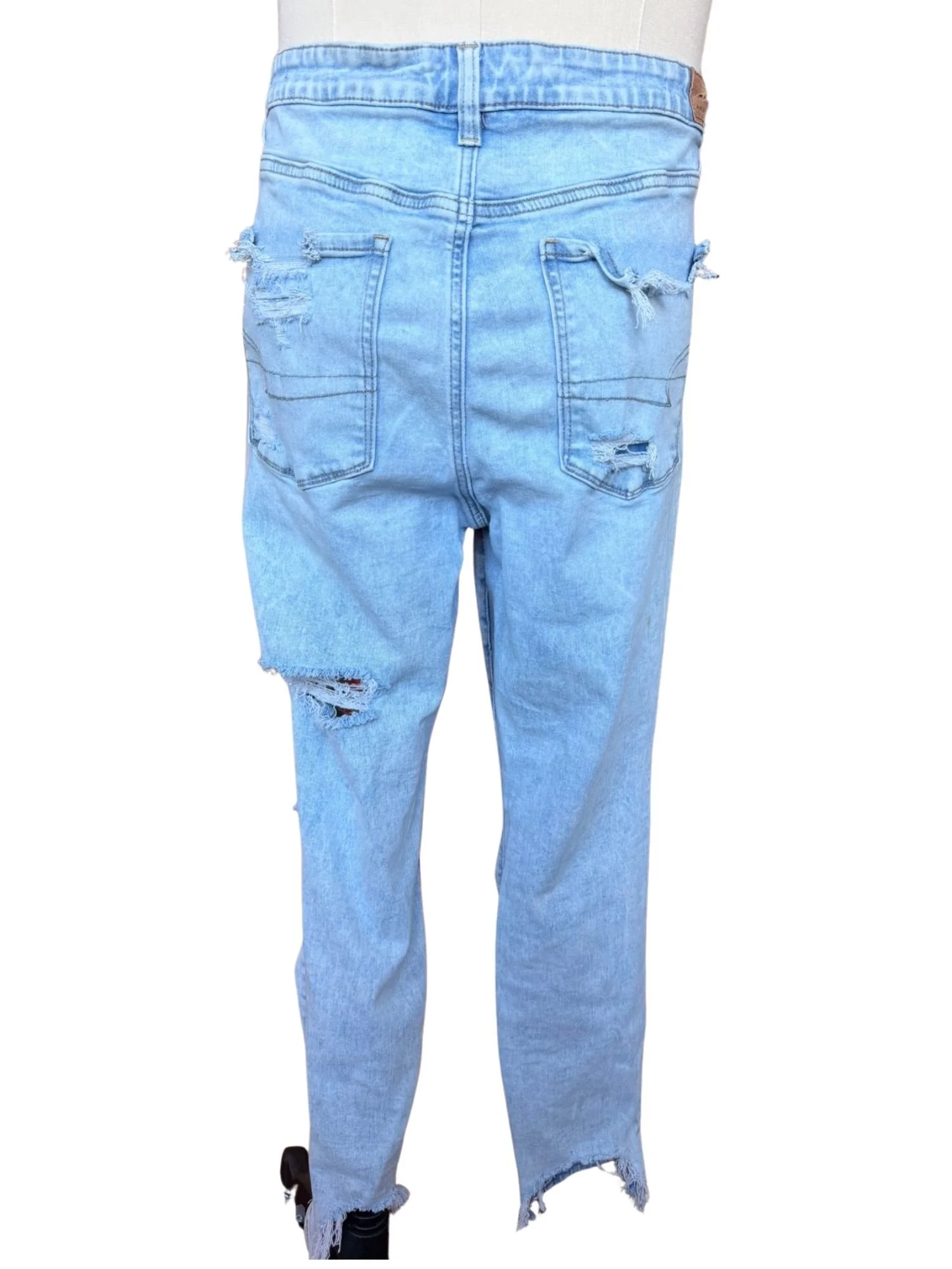ripped blue jeans 5.jpg