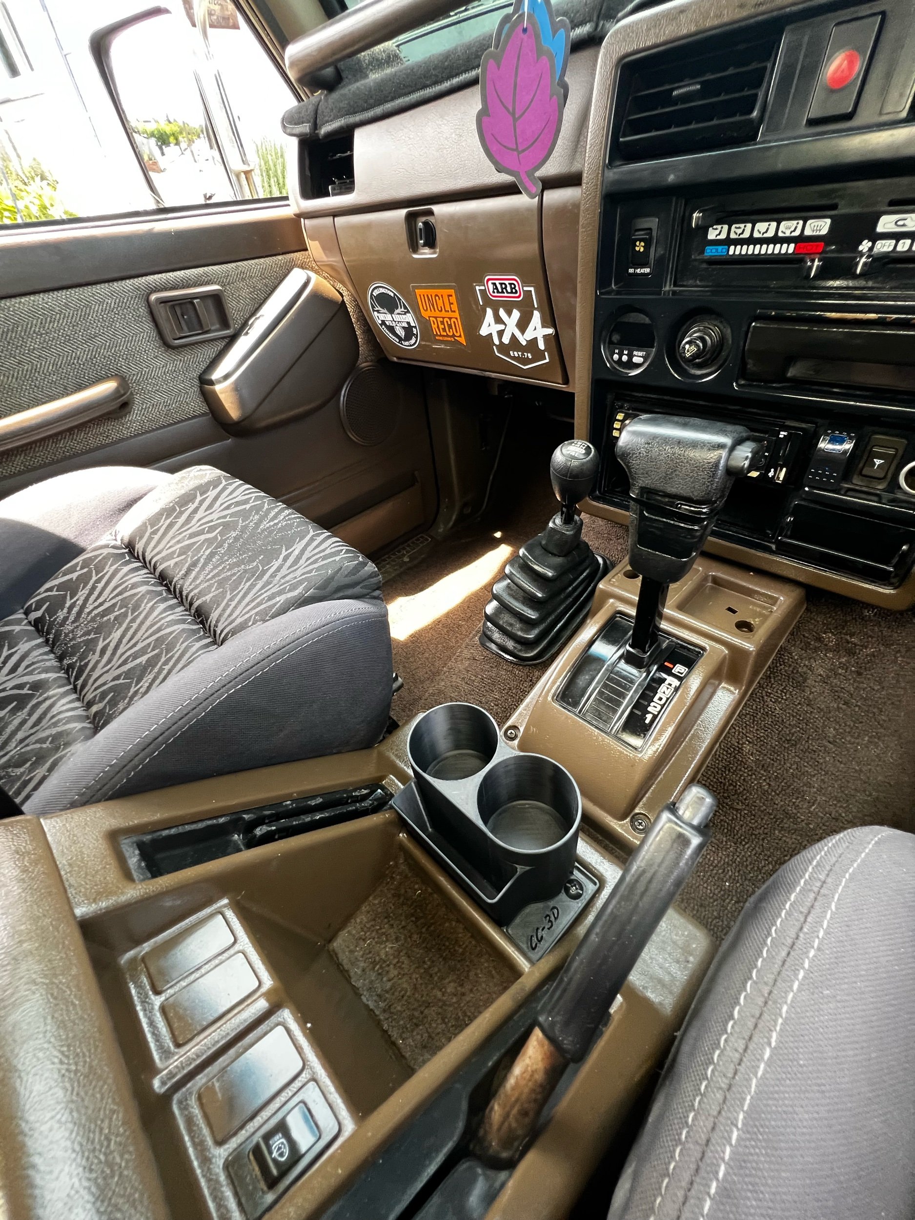 GQ Patrol/Safari Cup holder