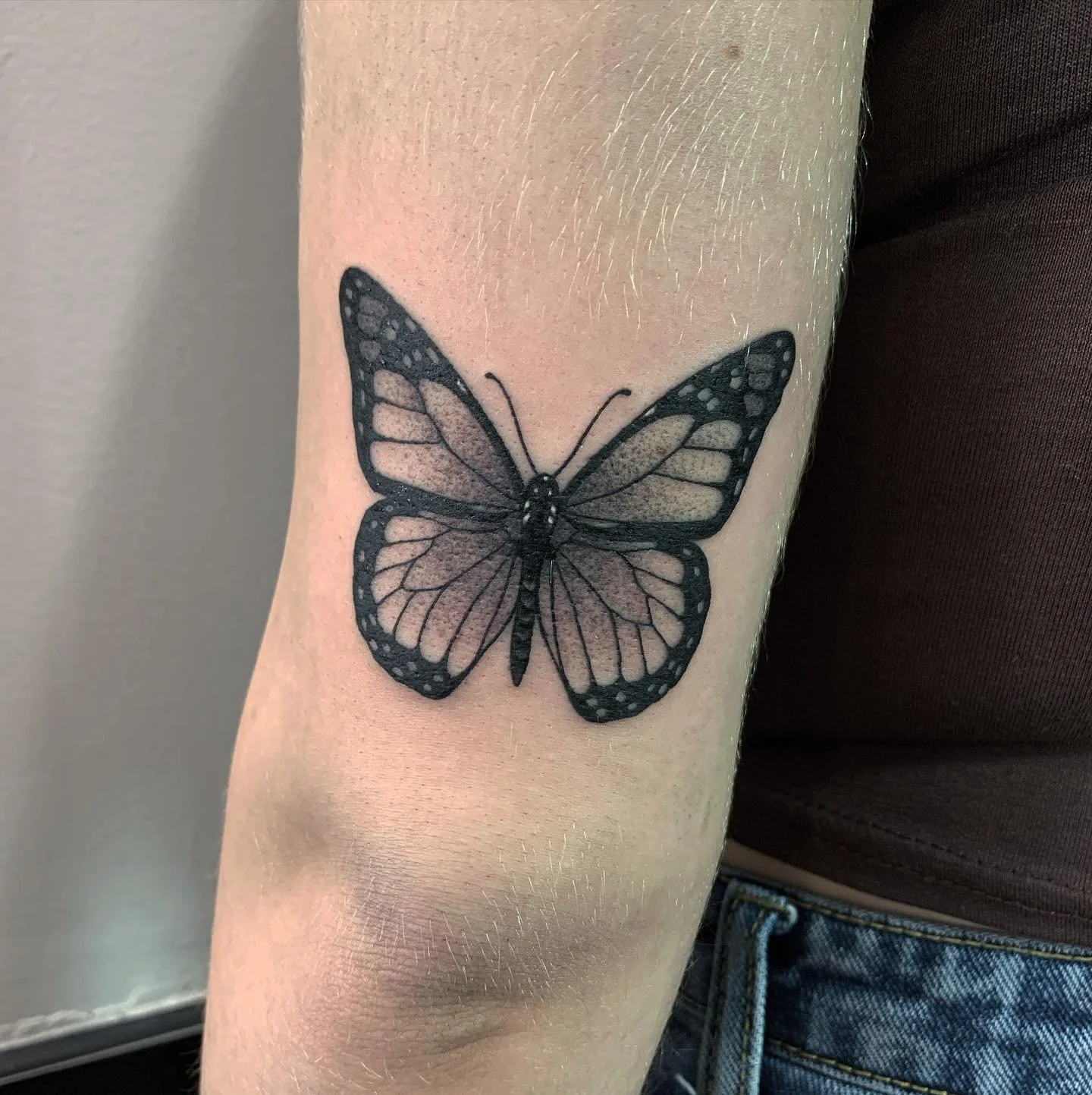 Little black butterfly tattooed for Hannah 🖤
I&rsquo;m back at @jaynedoetattoo now and would love to do more black work pieces! Hit me up via email, melgoodevetattoos@gmail.com to book!
