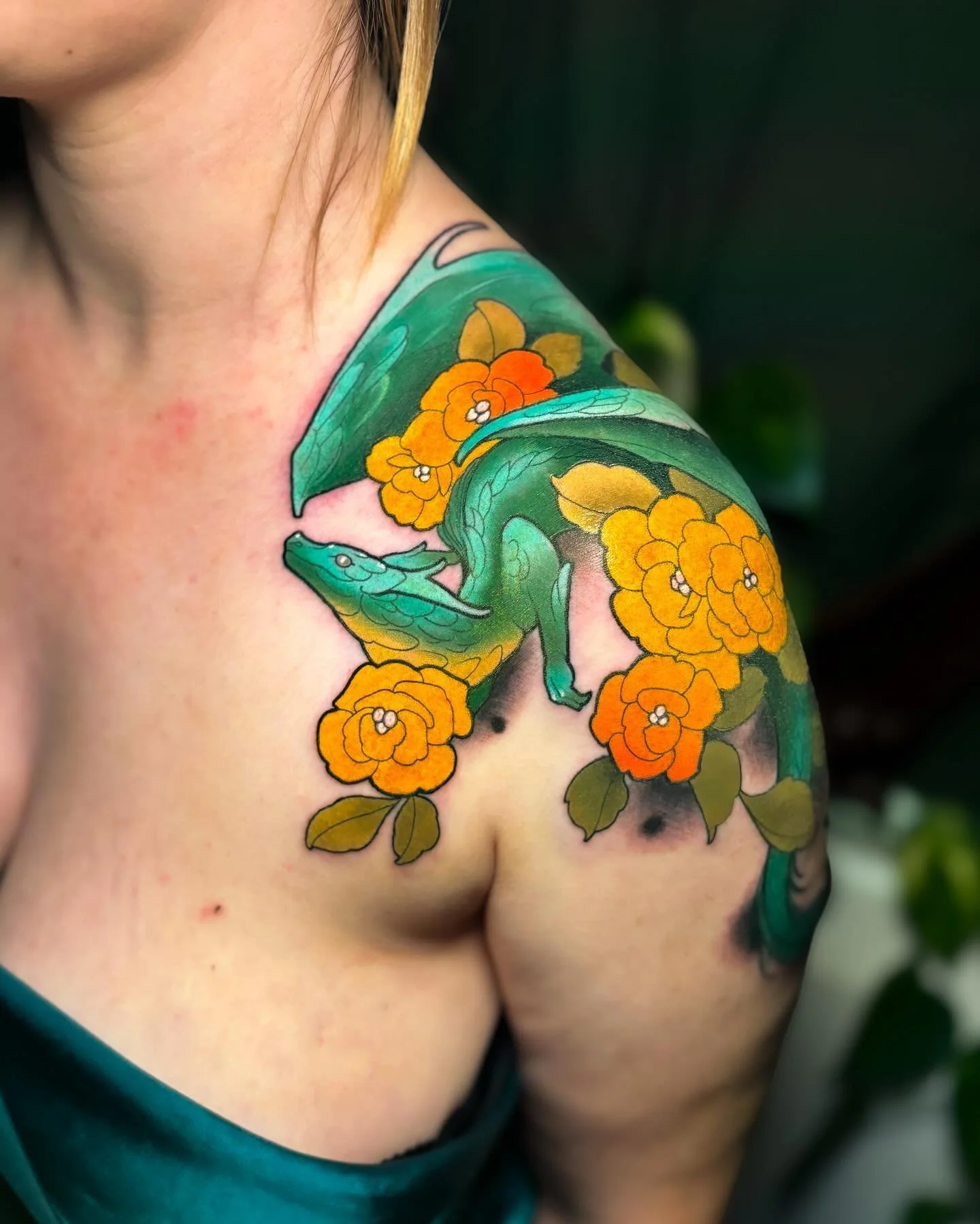 Throwback to one of my favorite pieces from earlier this year&mdash;a mystical teal dragon framing the shoulder so beautifully! 

Huge thanks to Joanne for your incredible fantasy tattoo ideas, stunning color palette suggestions, and for rocking that