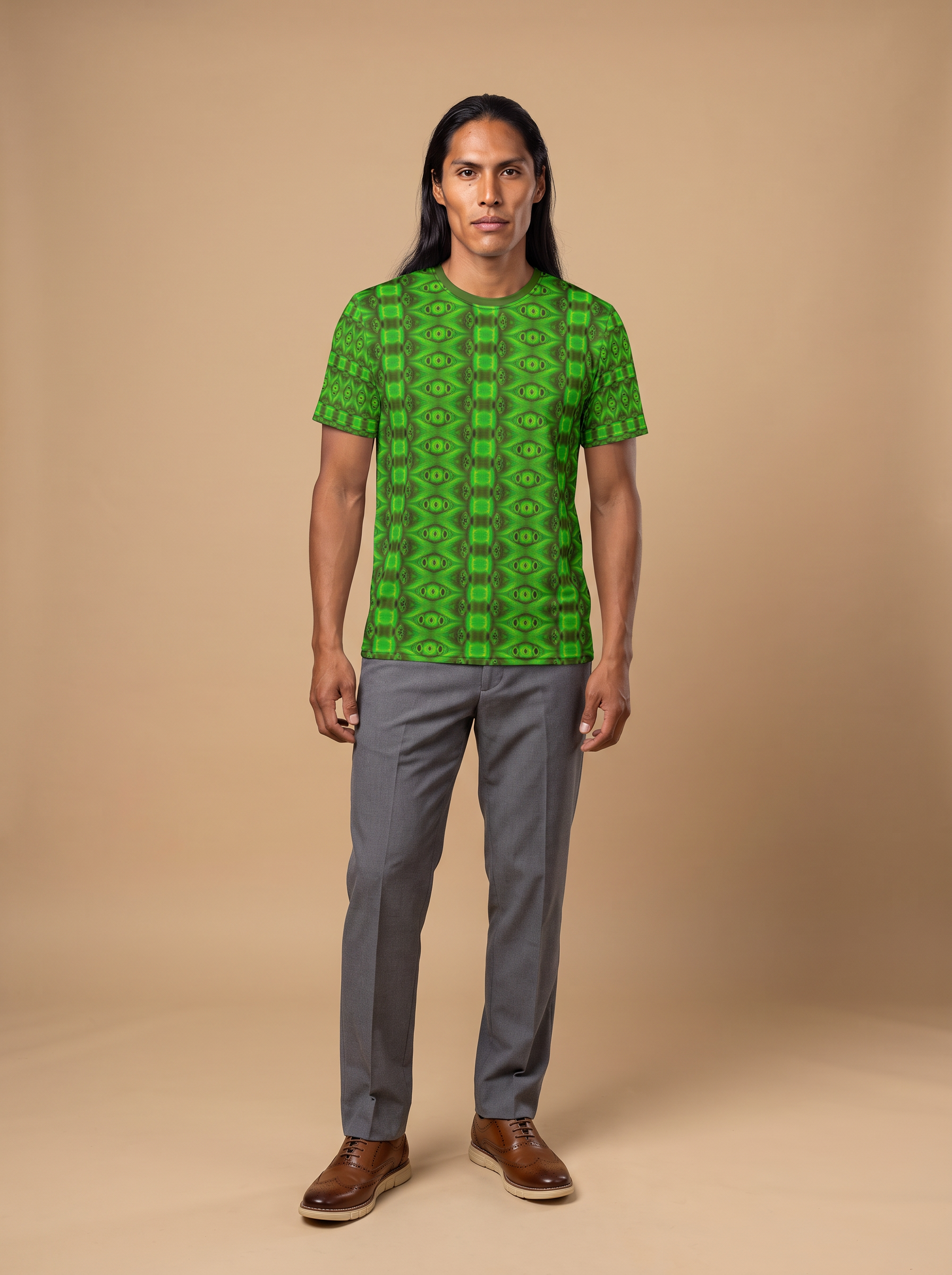 " Good Things Come In Green" Men's T-shirt (green)