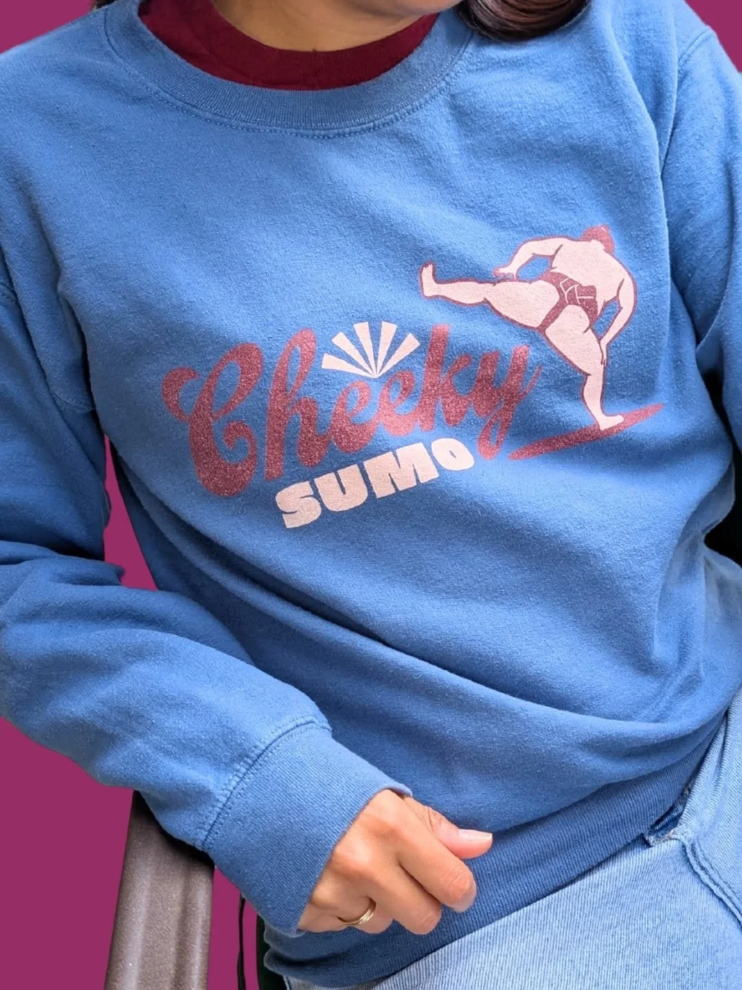 From cheeky grins to cheeky butts &mdash; Cheeky Sumo knows what's up 🍑 Our logo tees and sweatshirts are available in multiple colors so you can rep the sport you love in the color you love.

Cheekysumo.com

#Cheeky #SumoStyle #cheekycheeks #SumoLi