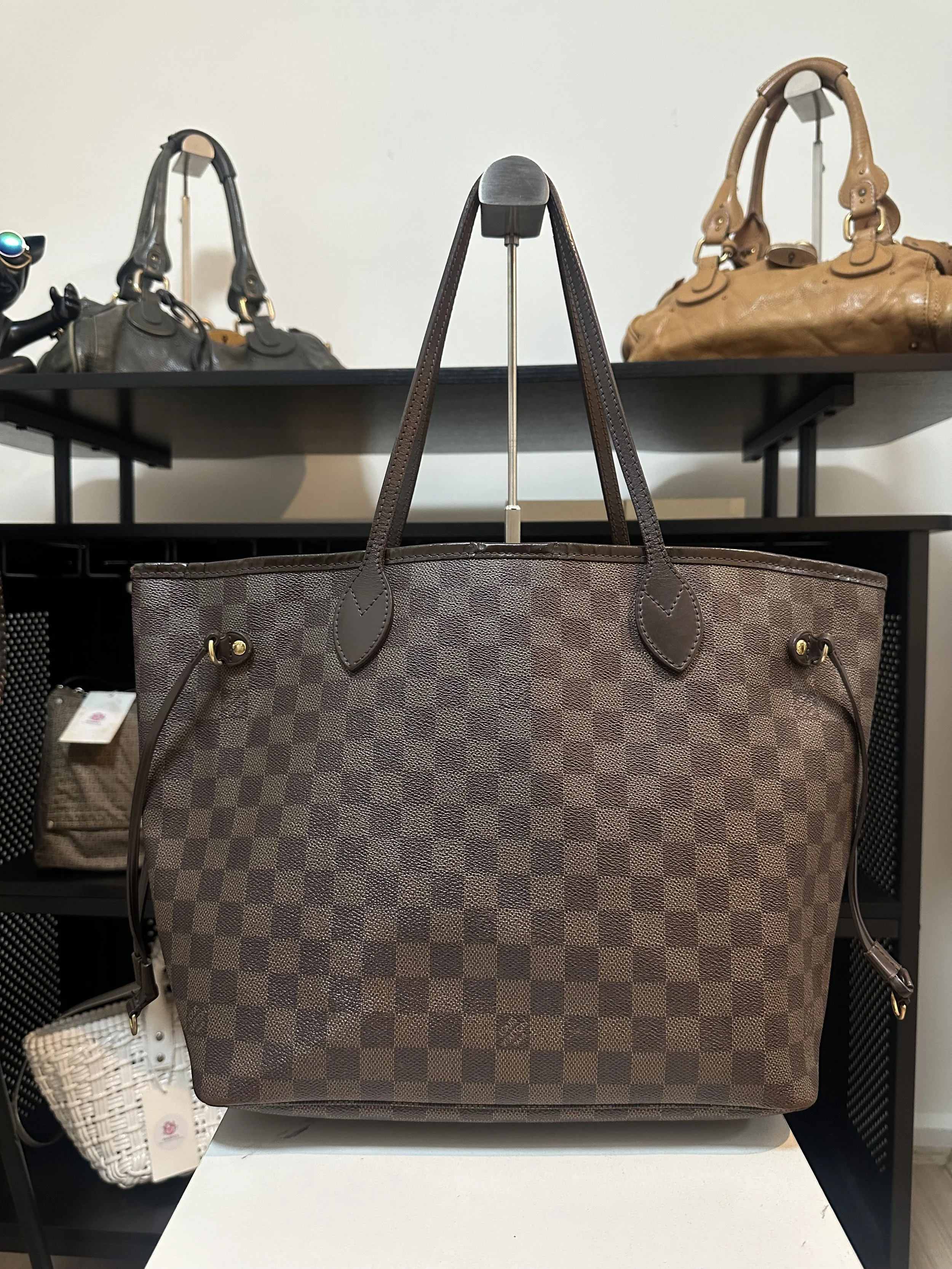 Louis Vuitton Damier Ebene MM Neverfull Tote