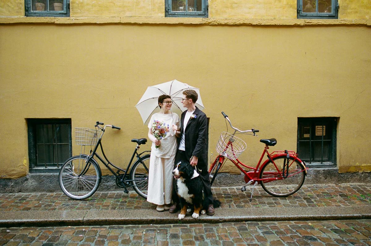 analog film wedding photographer copenhagen-3.jpg