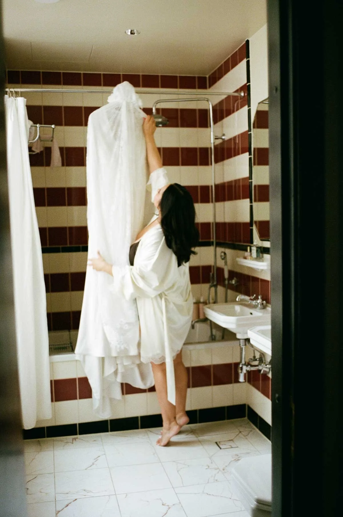 analog film wedding photographer copenhagen-1.jpg