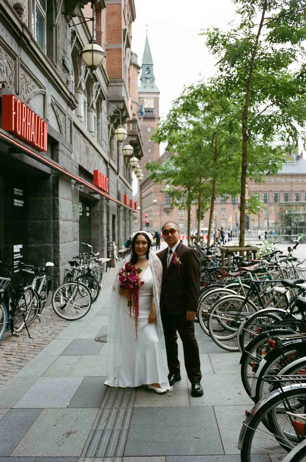 analog film wedding photographer copenhagen-2.jpg