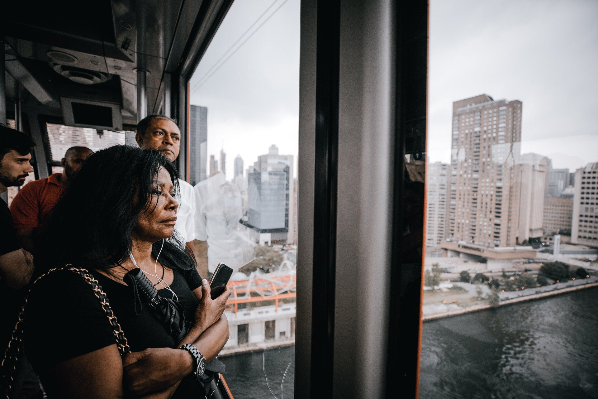 ROOSEVELT CABLE CAR - NYC 18.JPEG