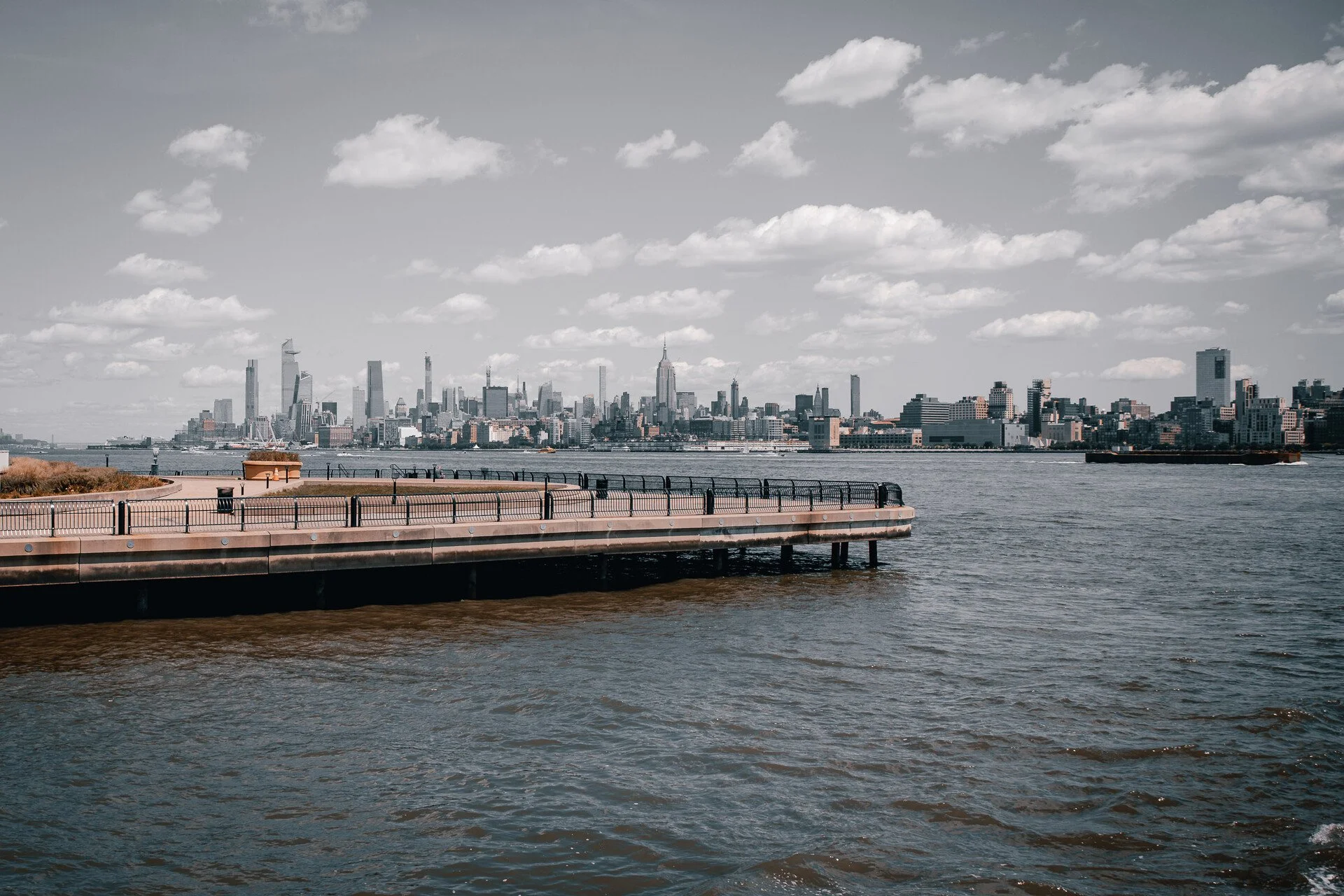 Boat to Jersey City-17.jpg_compressed.JPEG