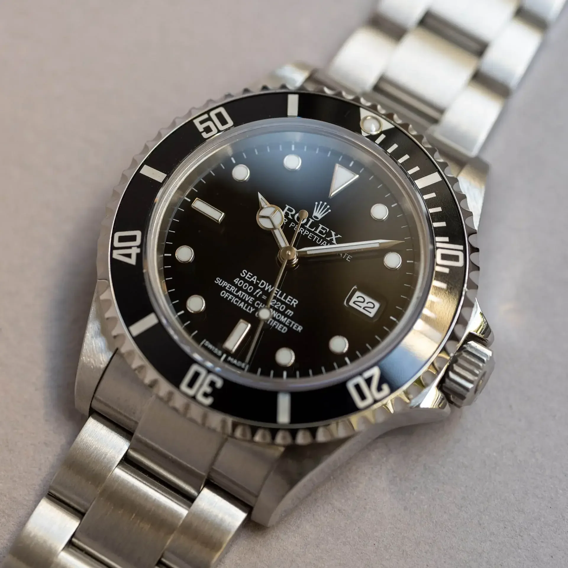 ROLEX Sea Dweller 16600