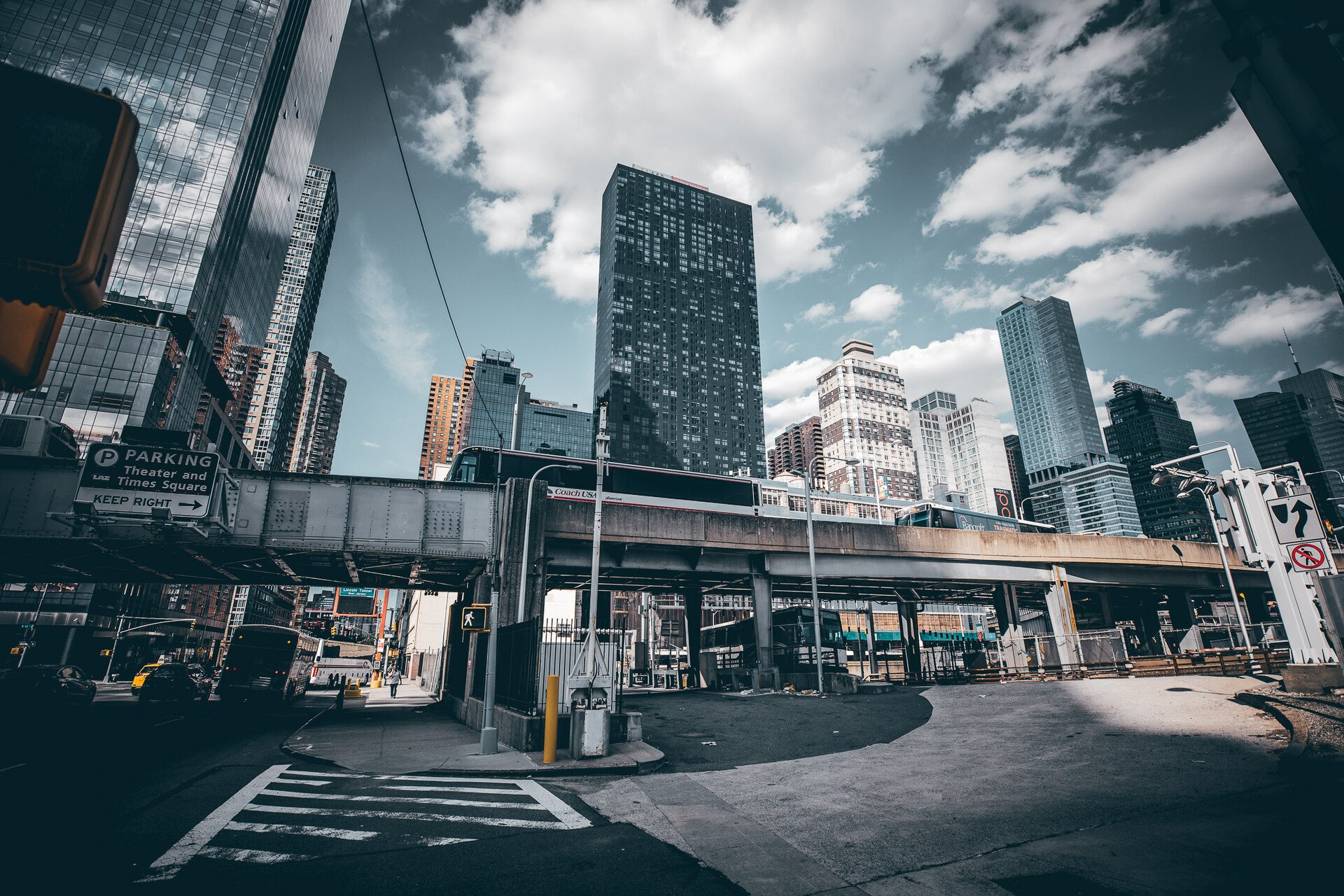 10TH AVE - NYC 17.JPEG