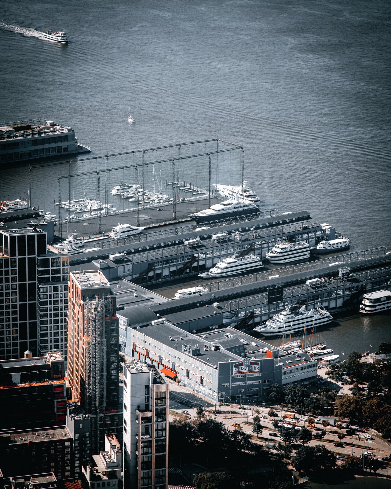 THE EDGE - NYC 20.JPEG