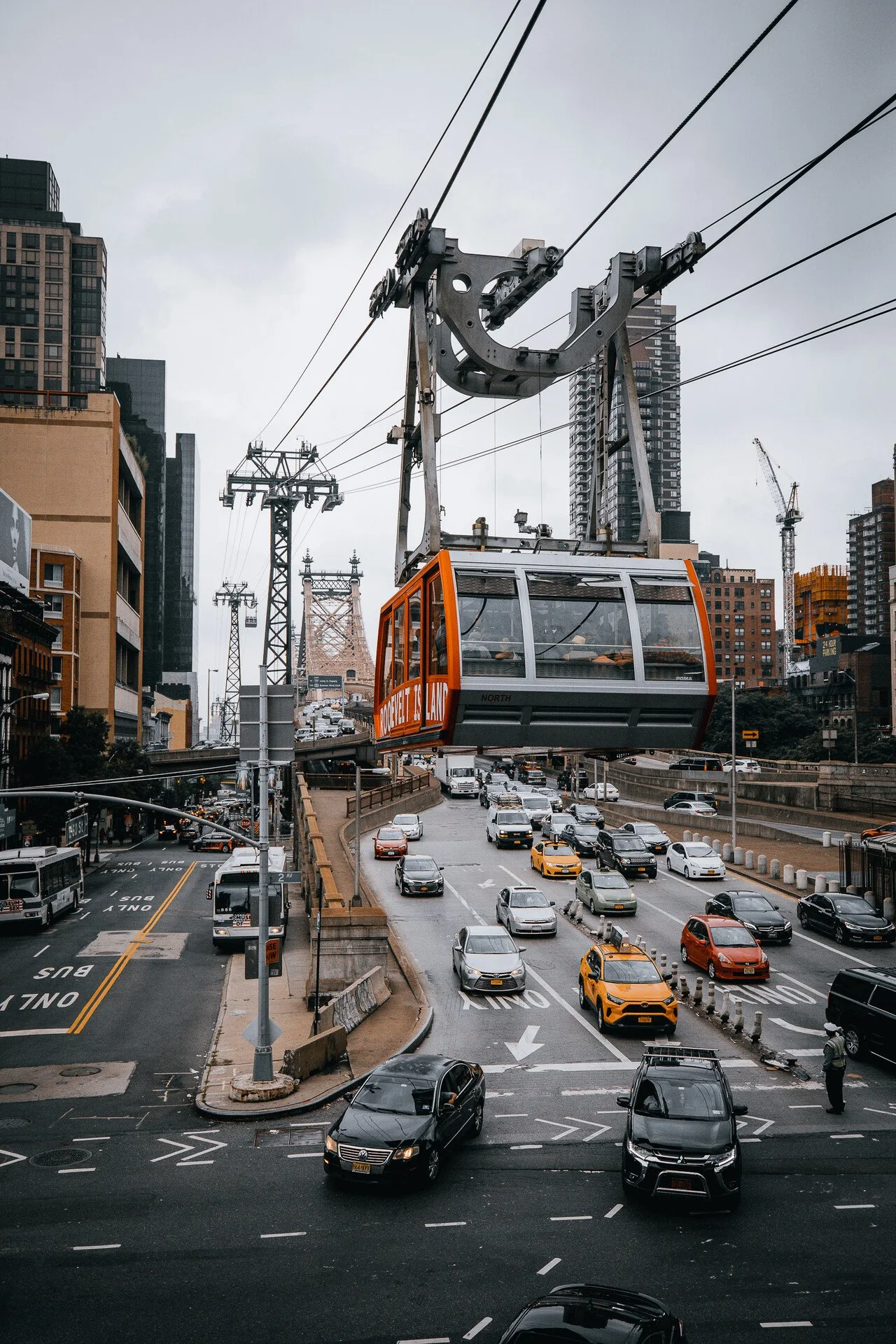 ROOSEVELT CABLE CAR - NYC 5.JPEG