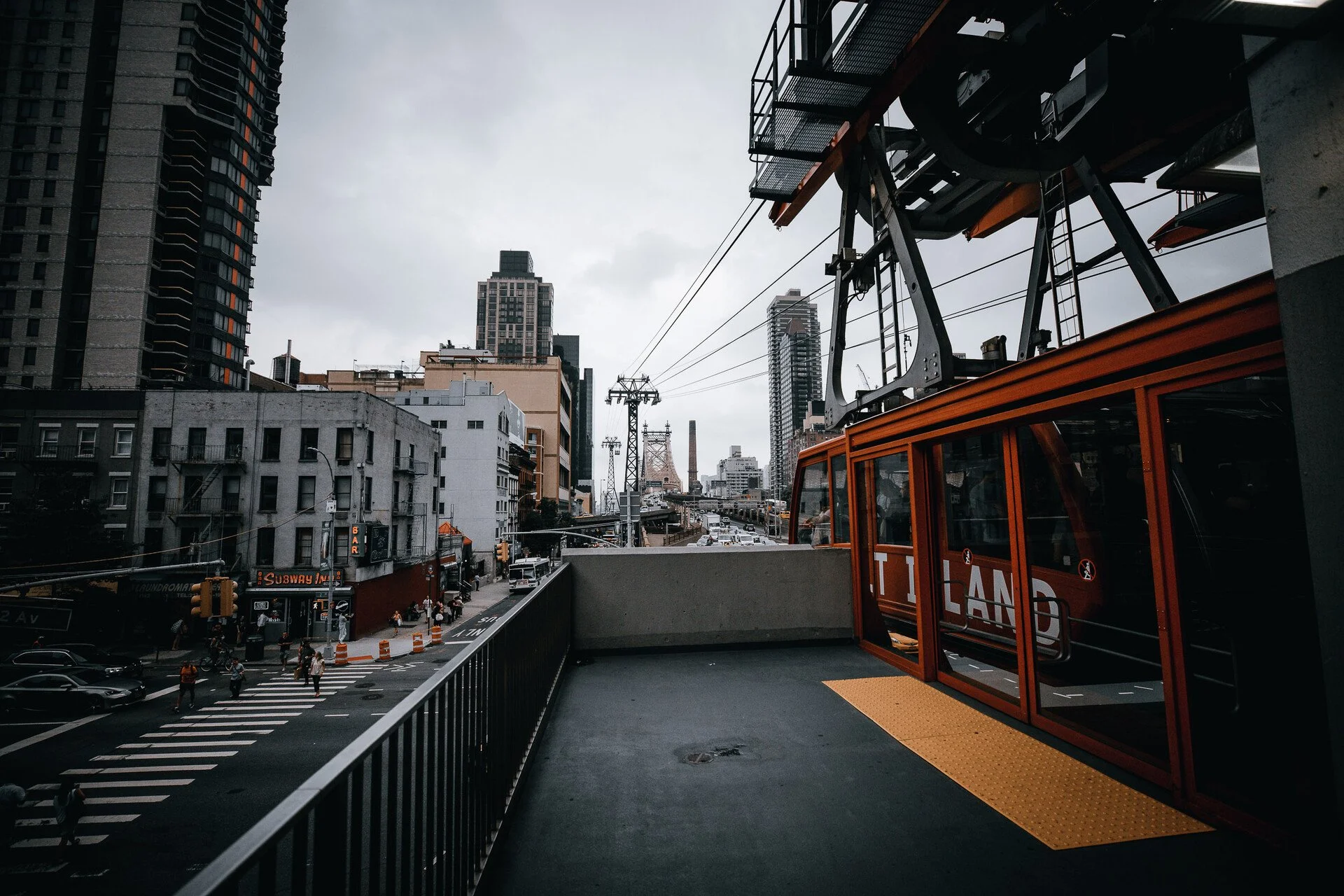 ROOSEVELT CABLE CAR - NYC 2.JPEG