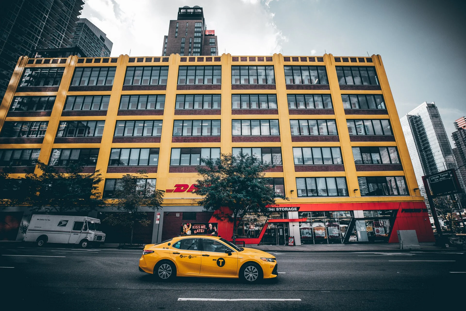 10TH AVE - NYC 19.JPEG