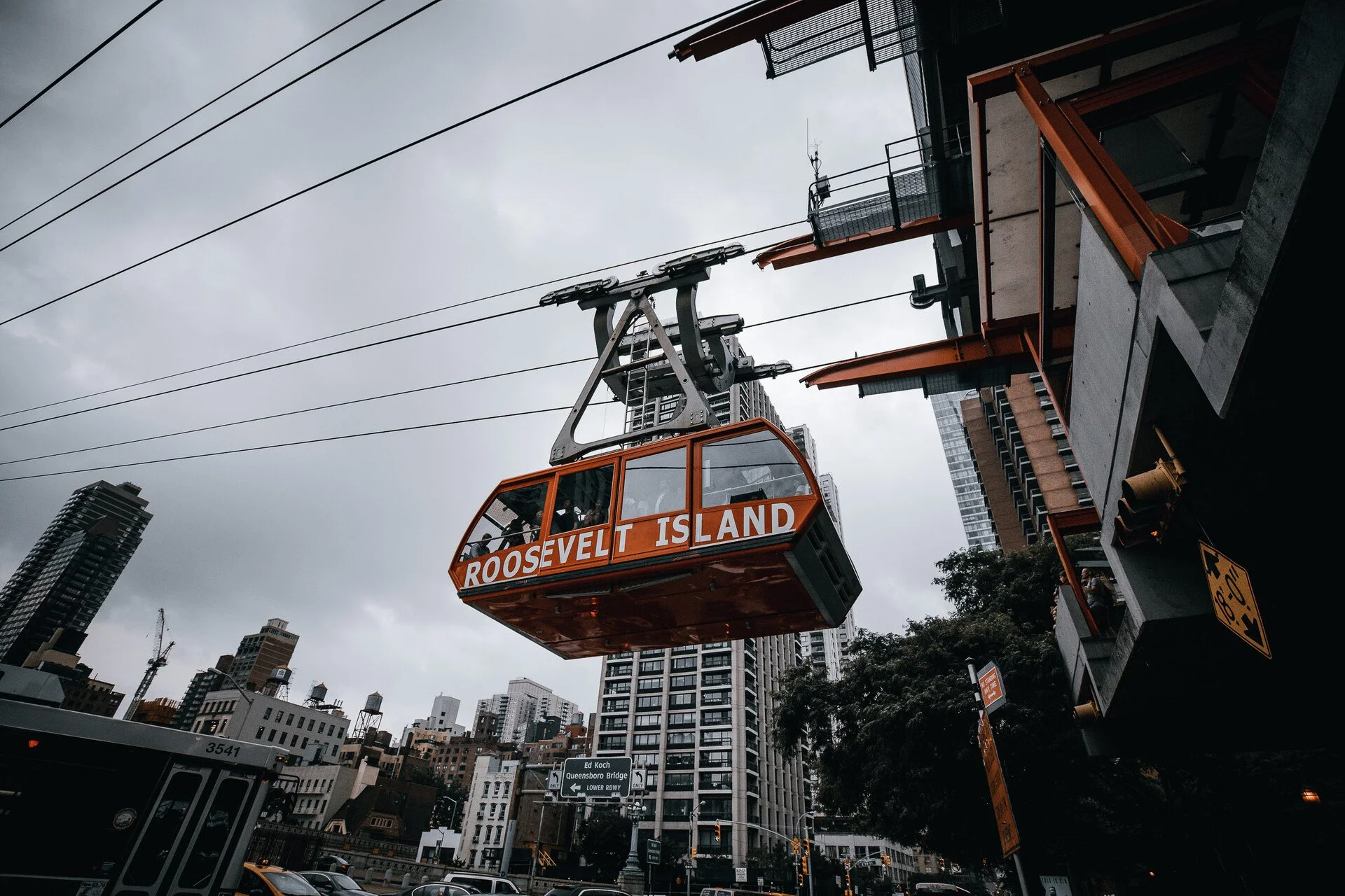 ROOSEVELT CABLE CAR - NYC 1.JPEG