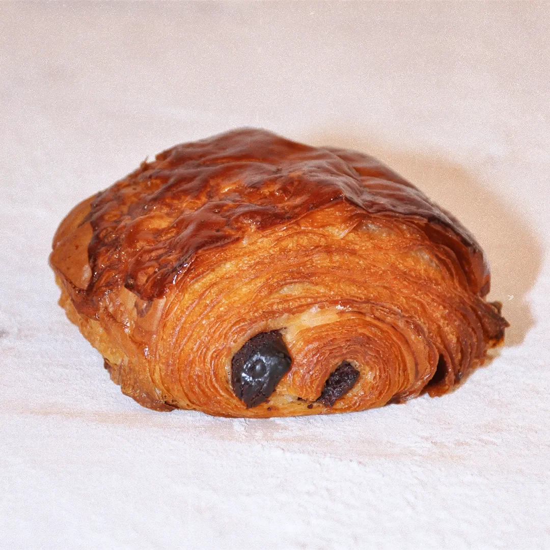 PAIN AU CHOCOLAT