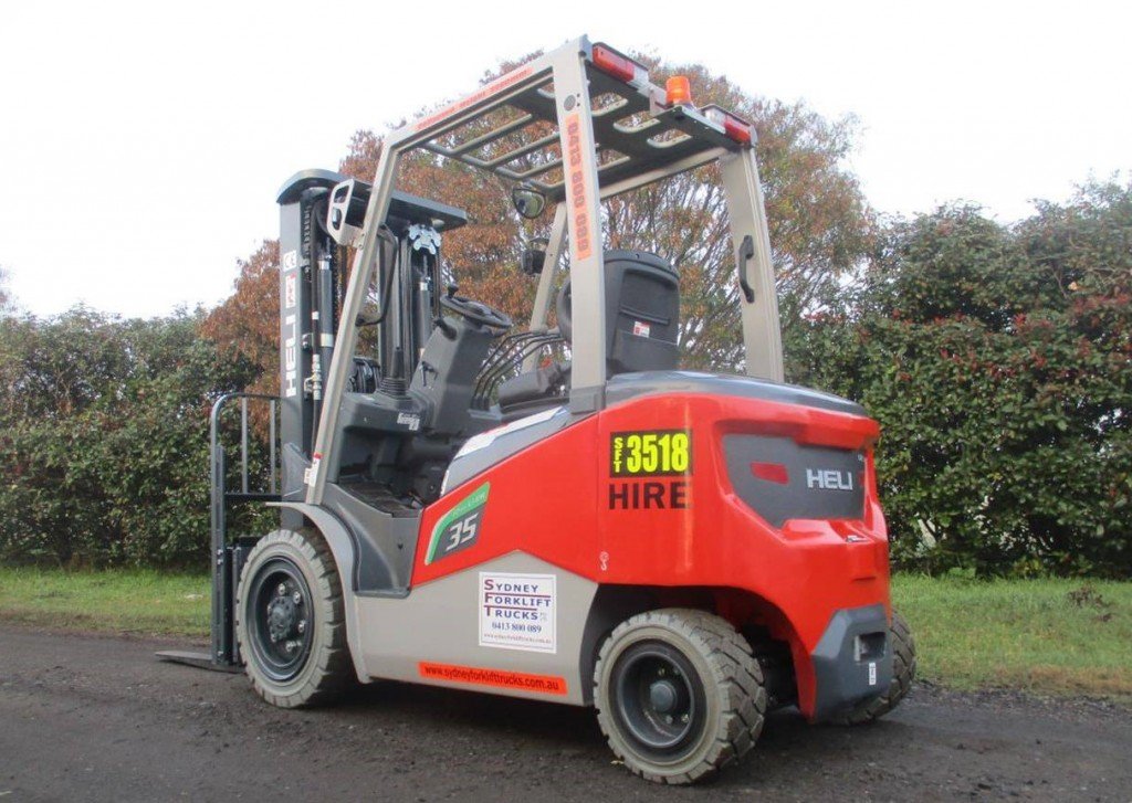 HELI-model-CPD35-GB2LI-H-3.5Tonne-Li-ion-Counterbalanc-Forklift-Rear-2-1024x727.jpg