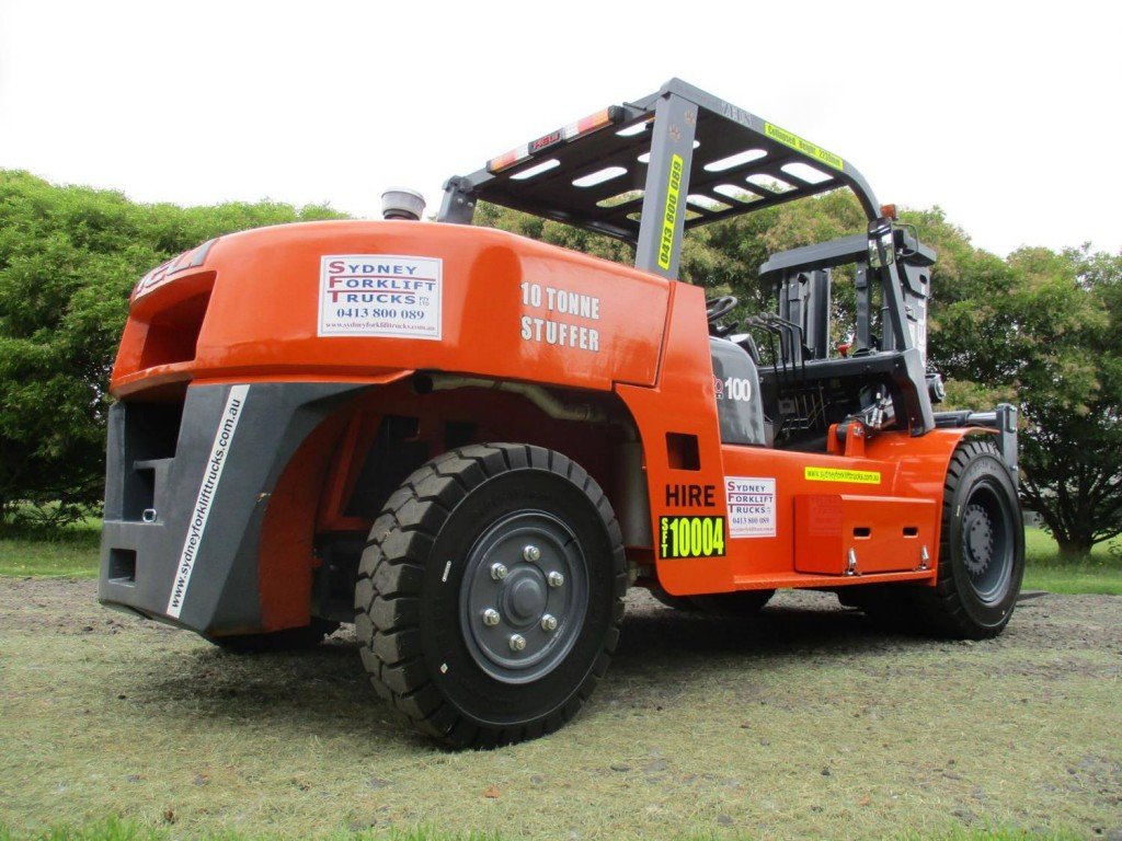Heli-Model-CPCD100-W10-10-Tonne-Containert-Stuffer-Forklift-rear-1024x768.jpg