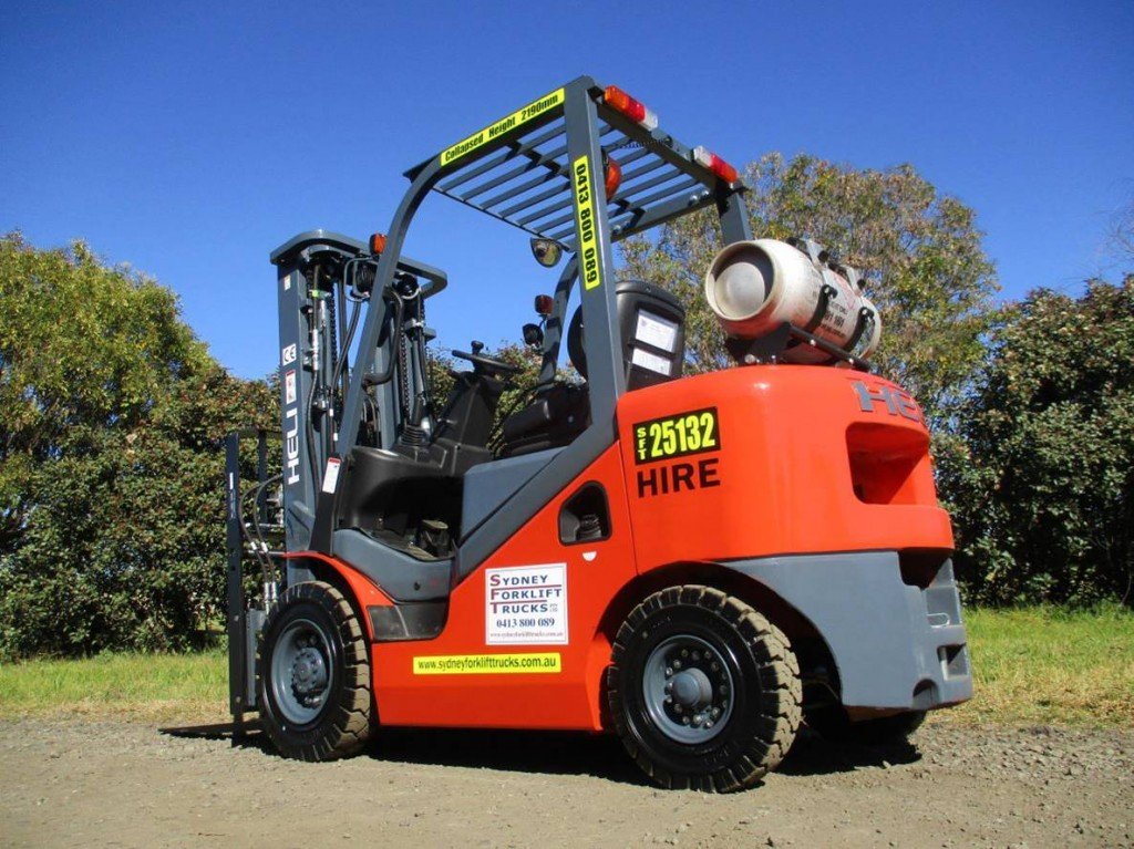 Heli-Model-CPQYD25-RC1H-2.5-Tonne-Counterbalance-Forklift-rear2-1024x767.jpg