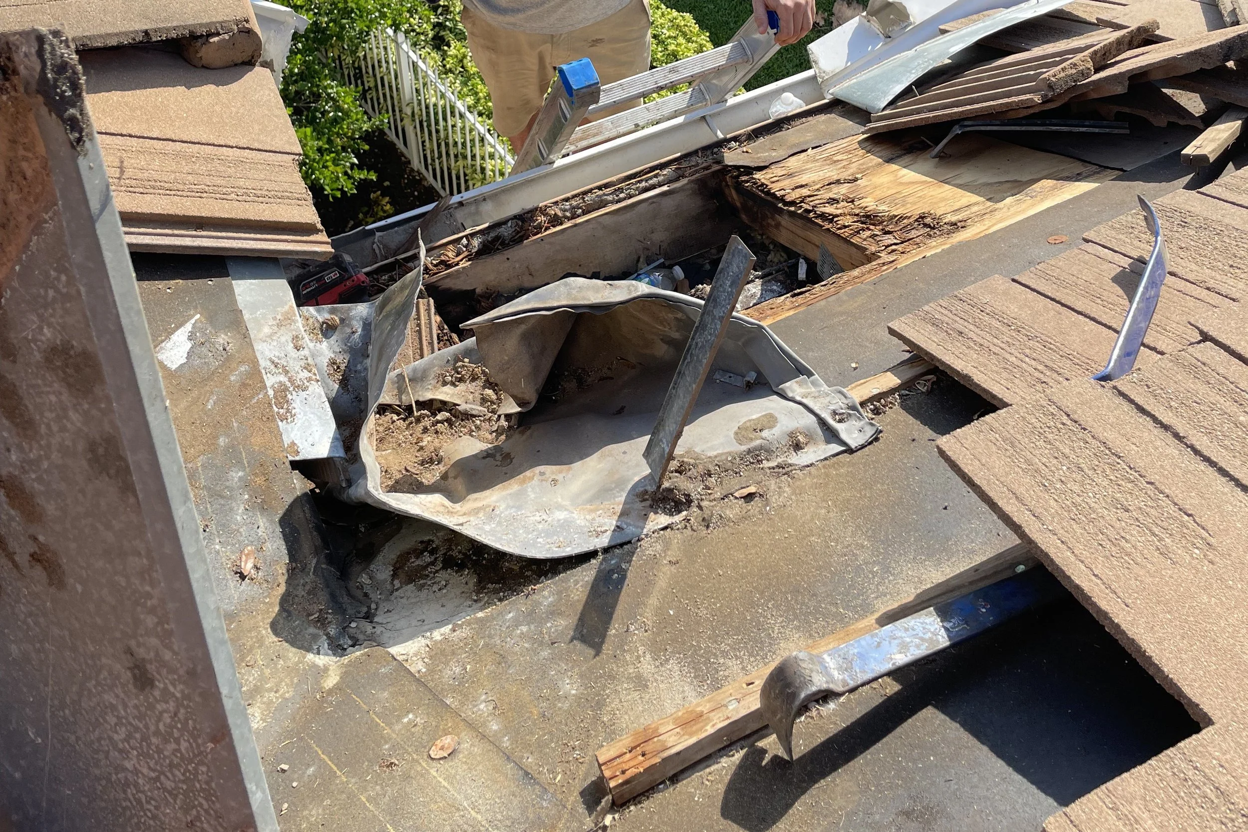 Tile roof valley leak repair windermere florida