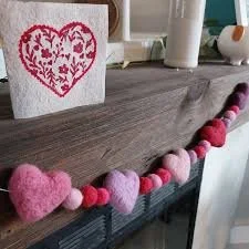  Needle Felting a Valentine