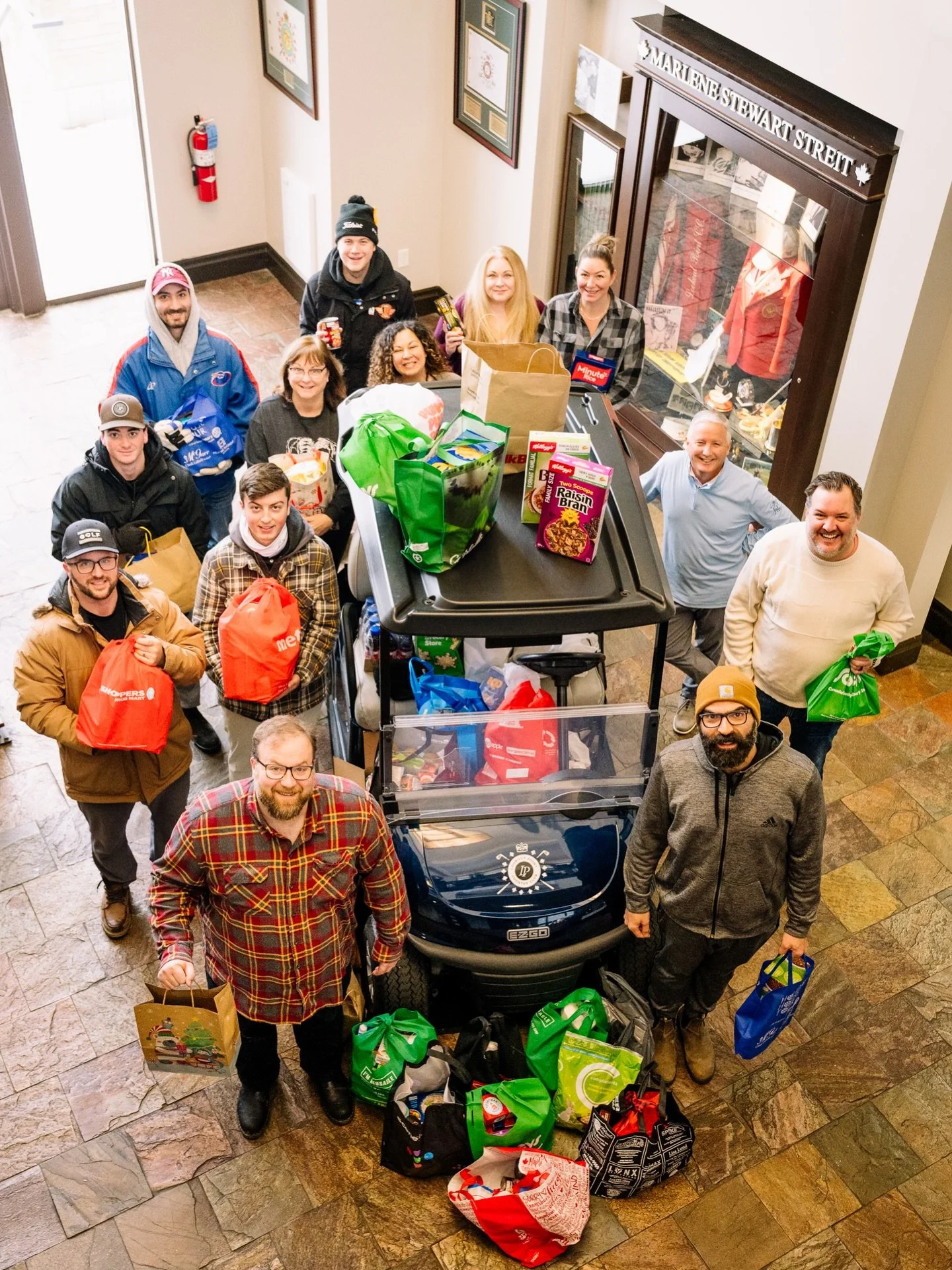 🎁... we&rsquo;re incredibly proud of the continued support from our membership as we participate in another year of Fill It Fore Families, partnering with @pelham.cares.inc to provide essential items to families throughout the @niagararegionca

#loo