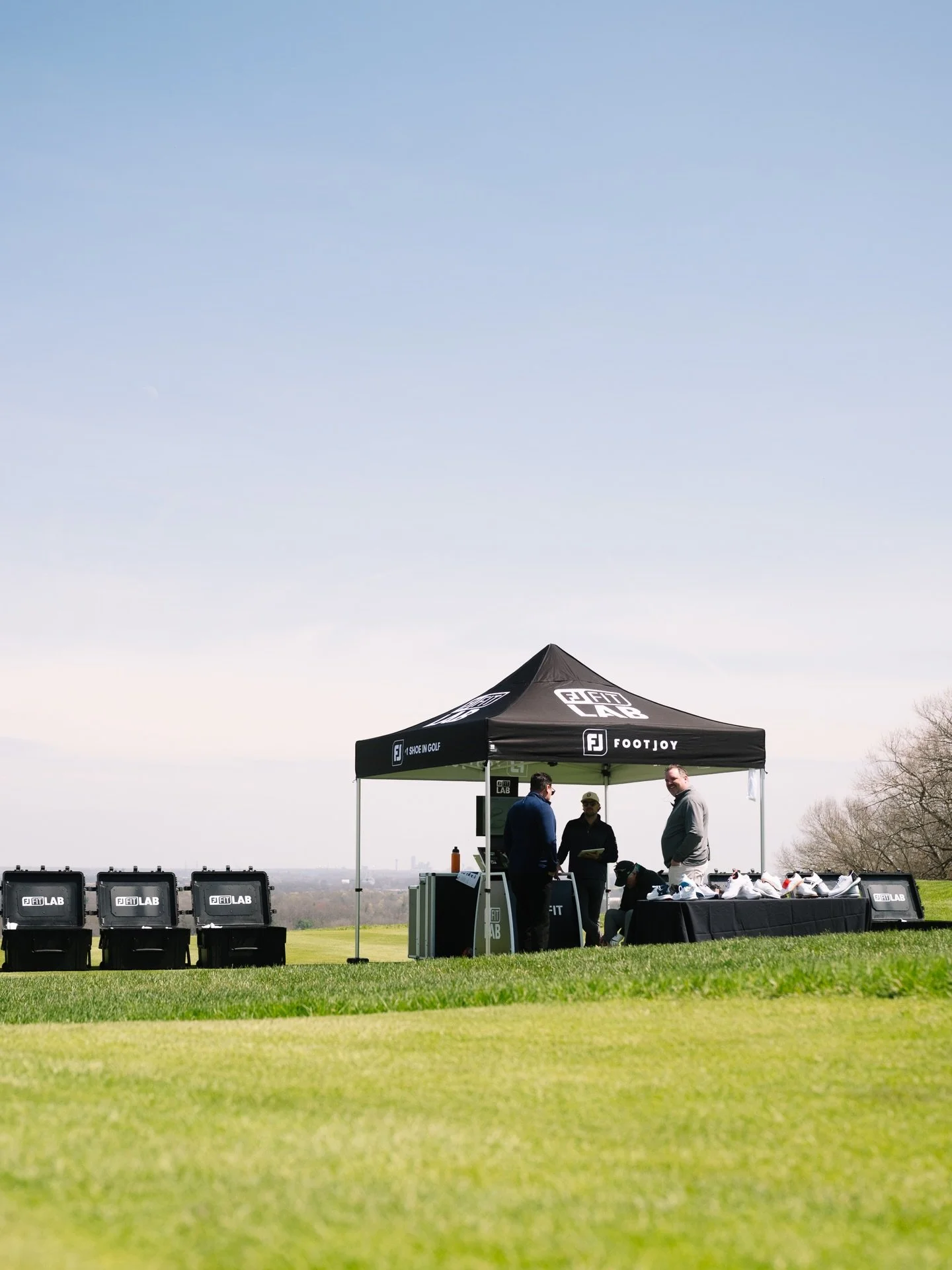 👟&hellip; thank you to Nick and Steve from @footjoyca for bringing the FJ FitLab experience to the Club this week. Members had the opportunity to go through a detailed fitting process that looked at shoe size, width, and overall foot shape, helping 