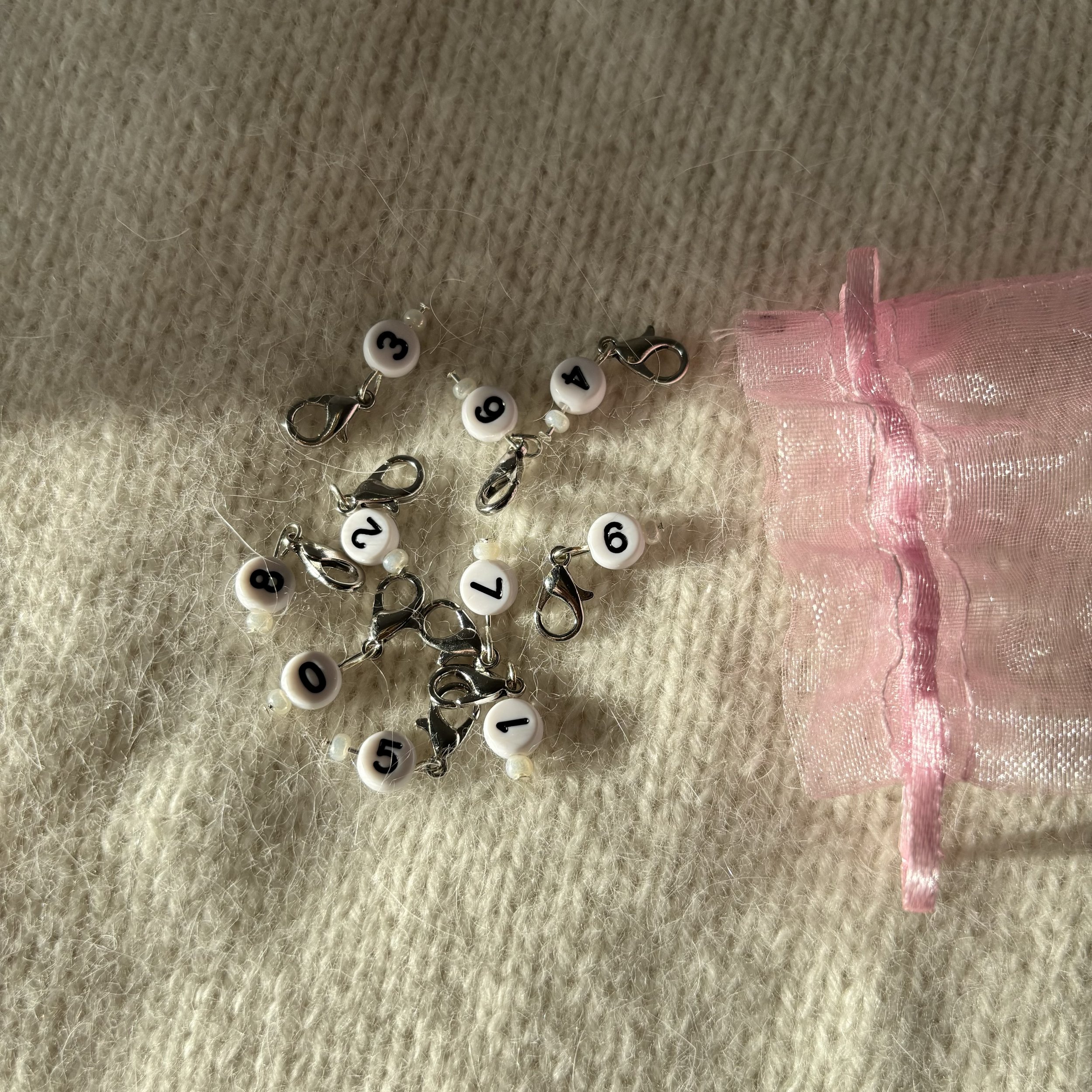 clip stitch marker (set of 9)