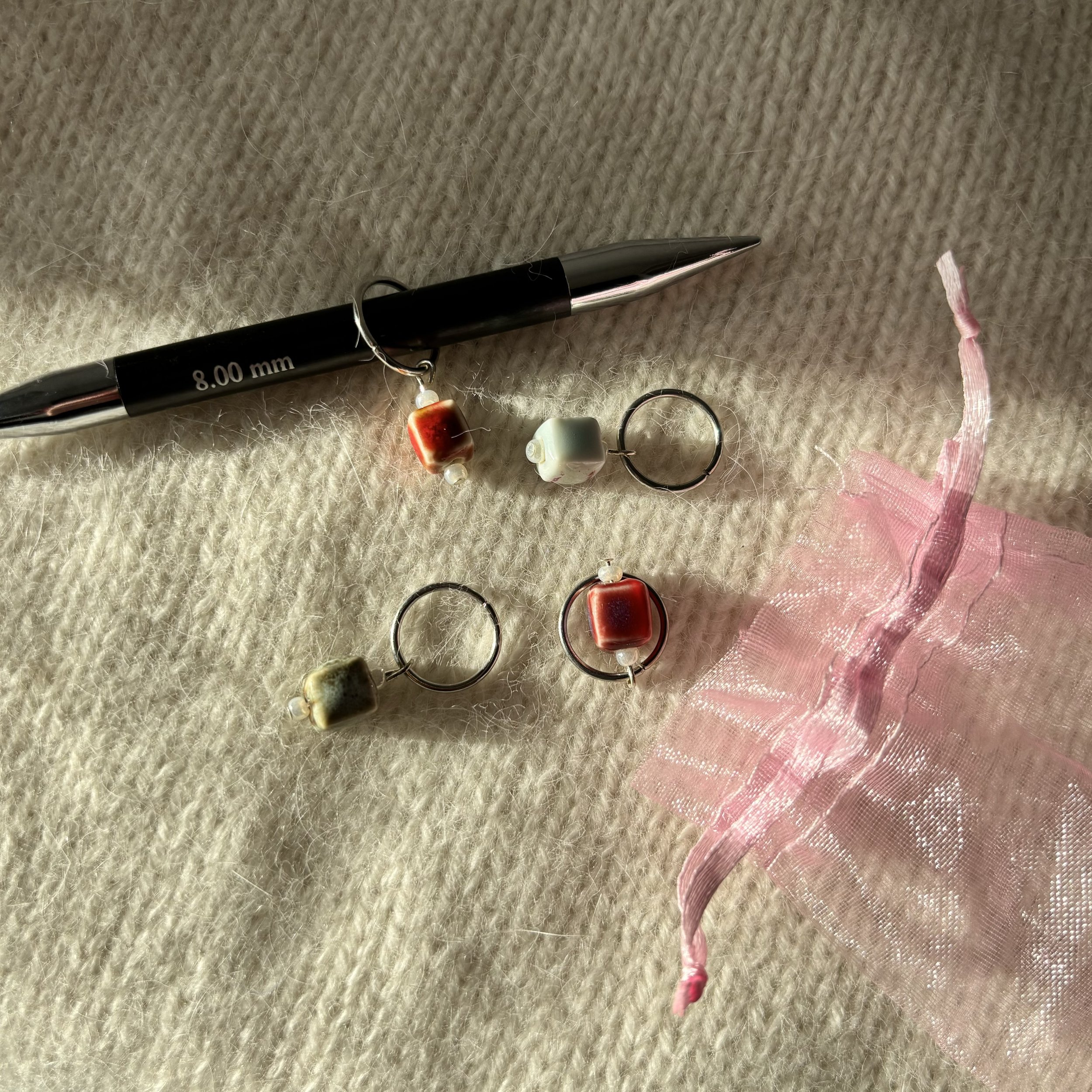large stitch marker (set of 4)