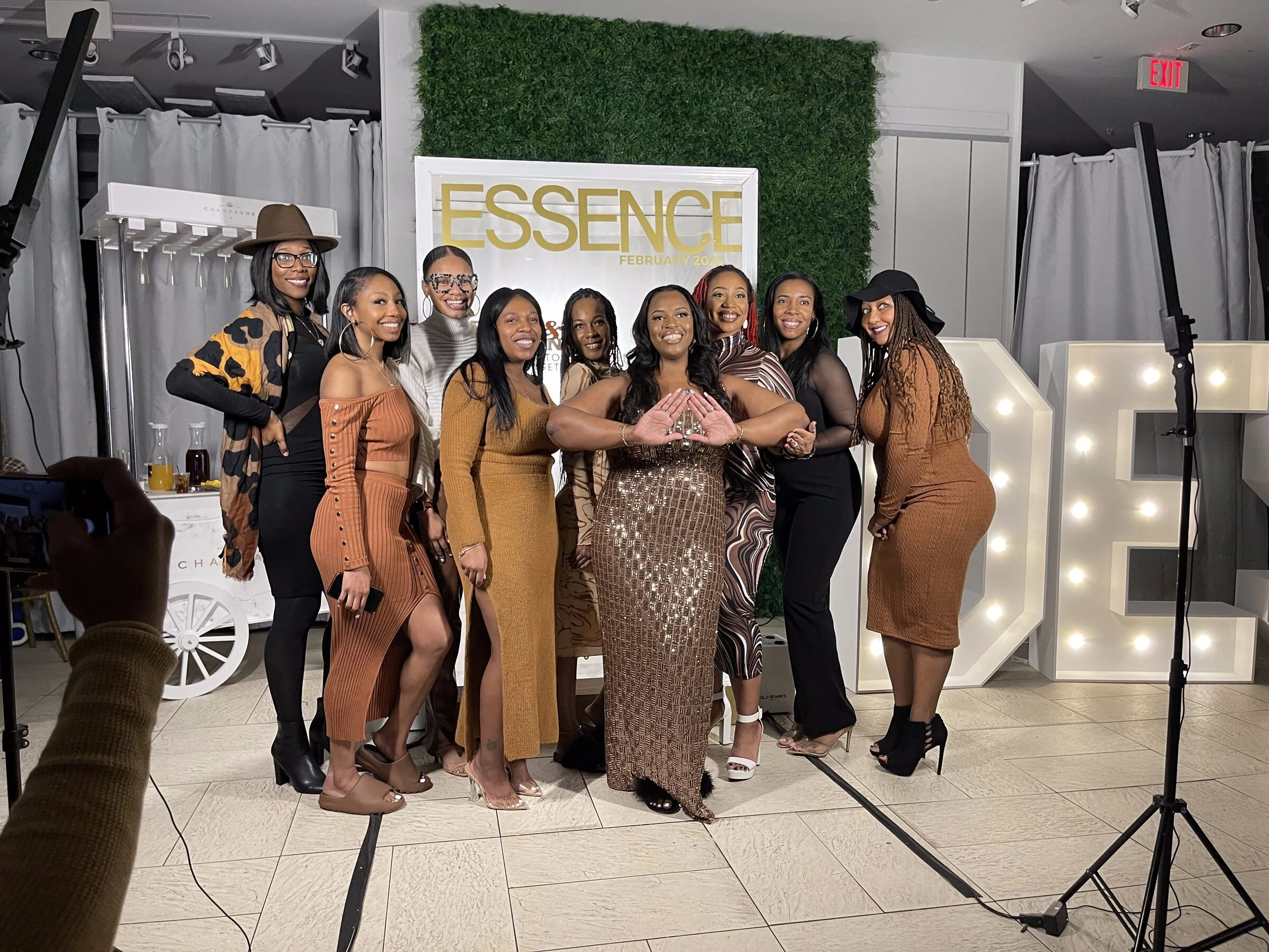 11-magazine-booth-essence-event.jpg