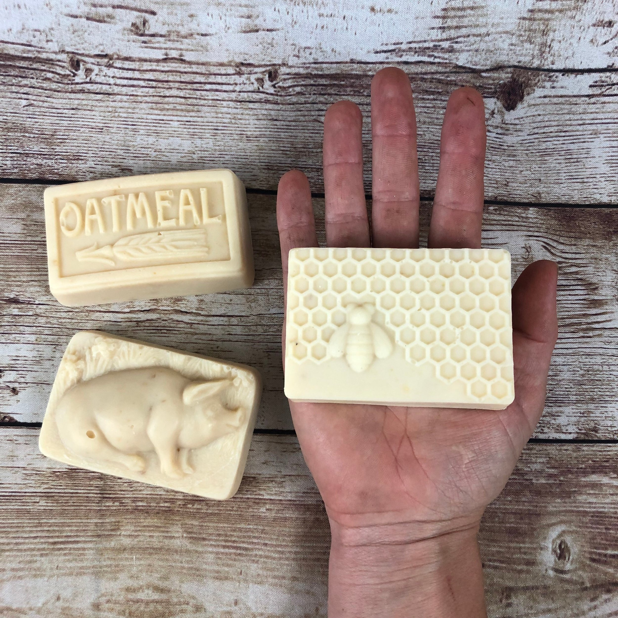 https://i.etsystatic.com/10737350/r/il/8844cd/4495352558/il_fullxfull.4495352558_rtwz.jpg