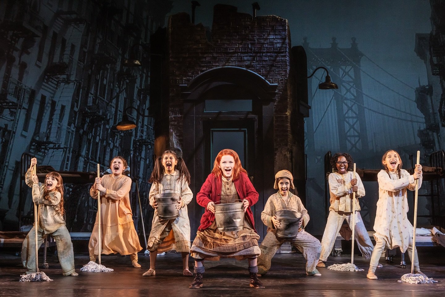 Annie National Tour (photos by Matthew Murphy, @murphymade)