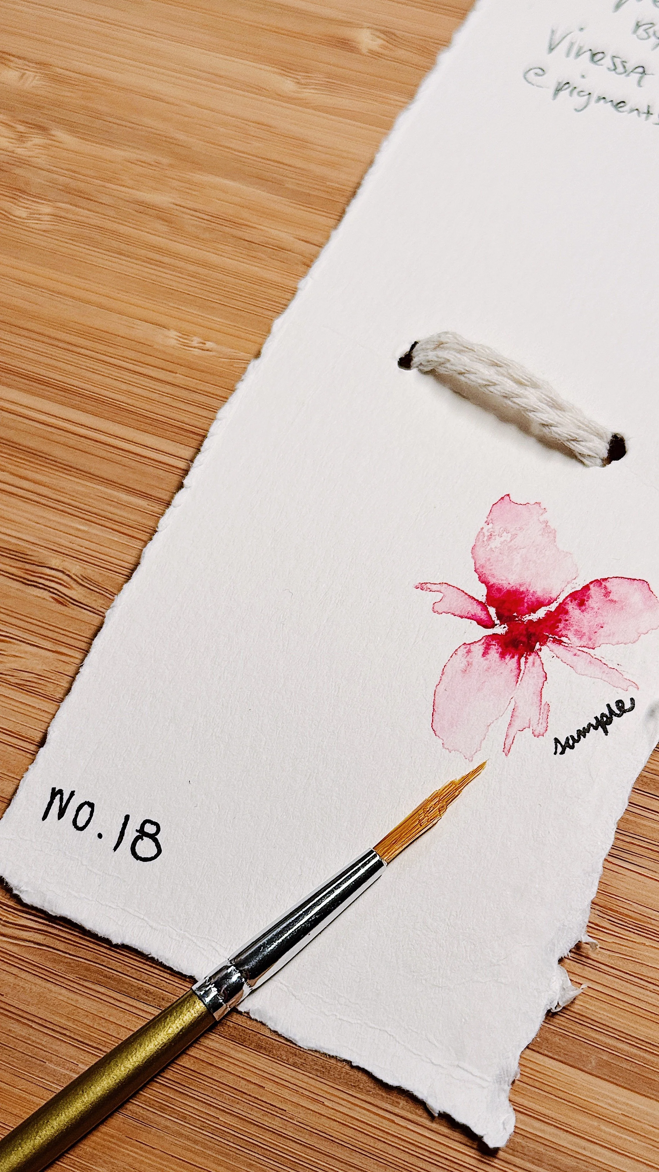 Piqué Brush No. 18 - Detail