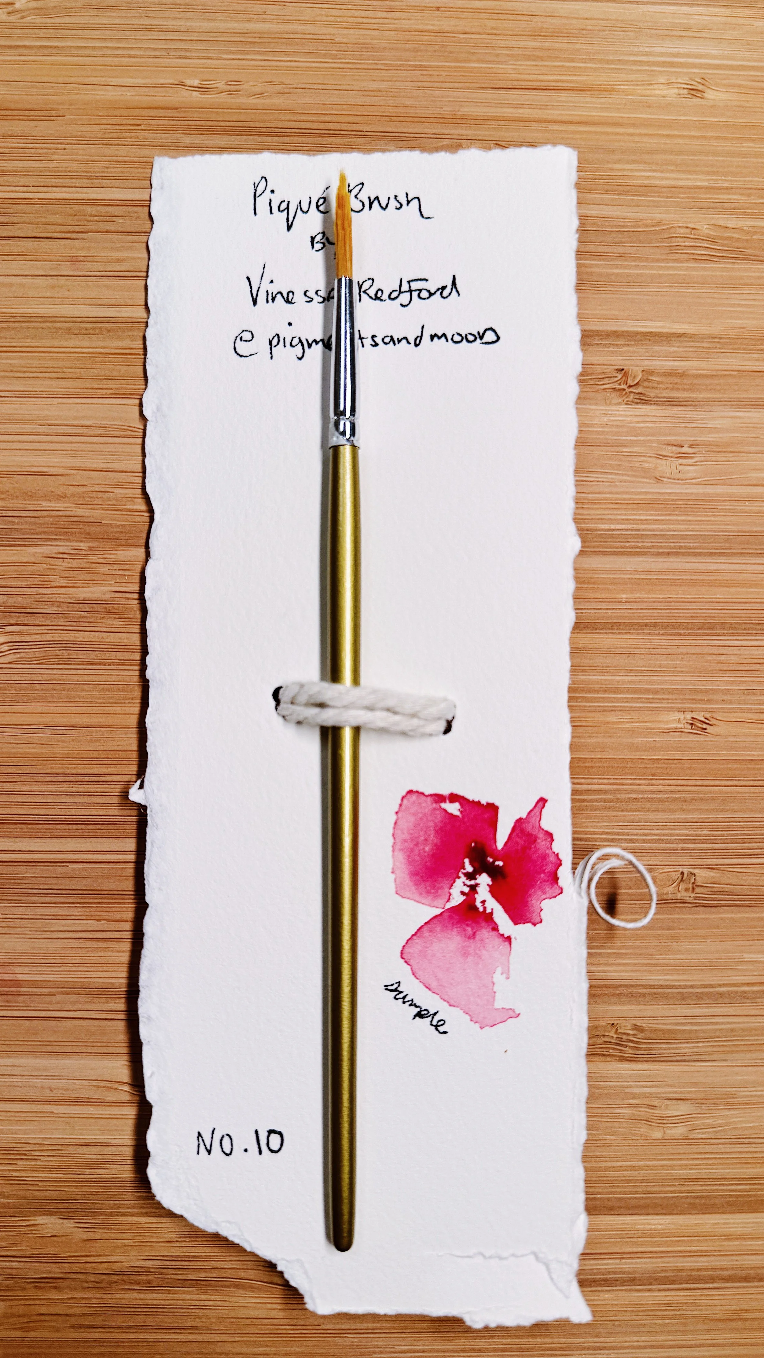 Piqué Brush No. 10