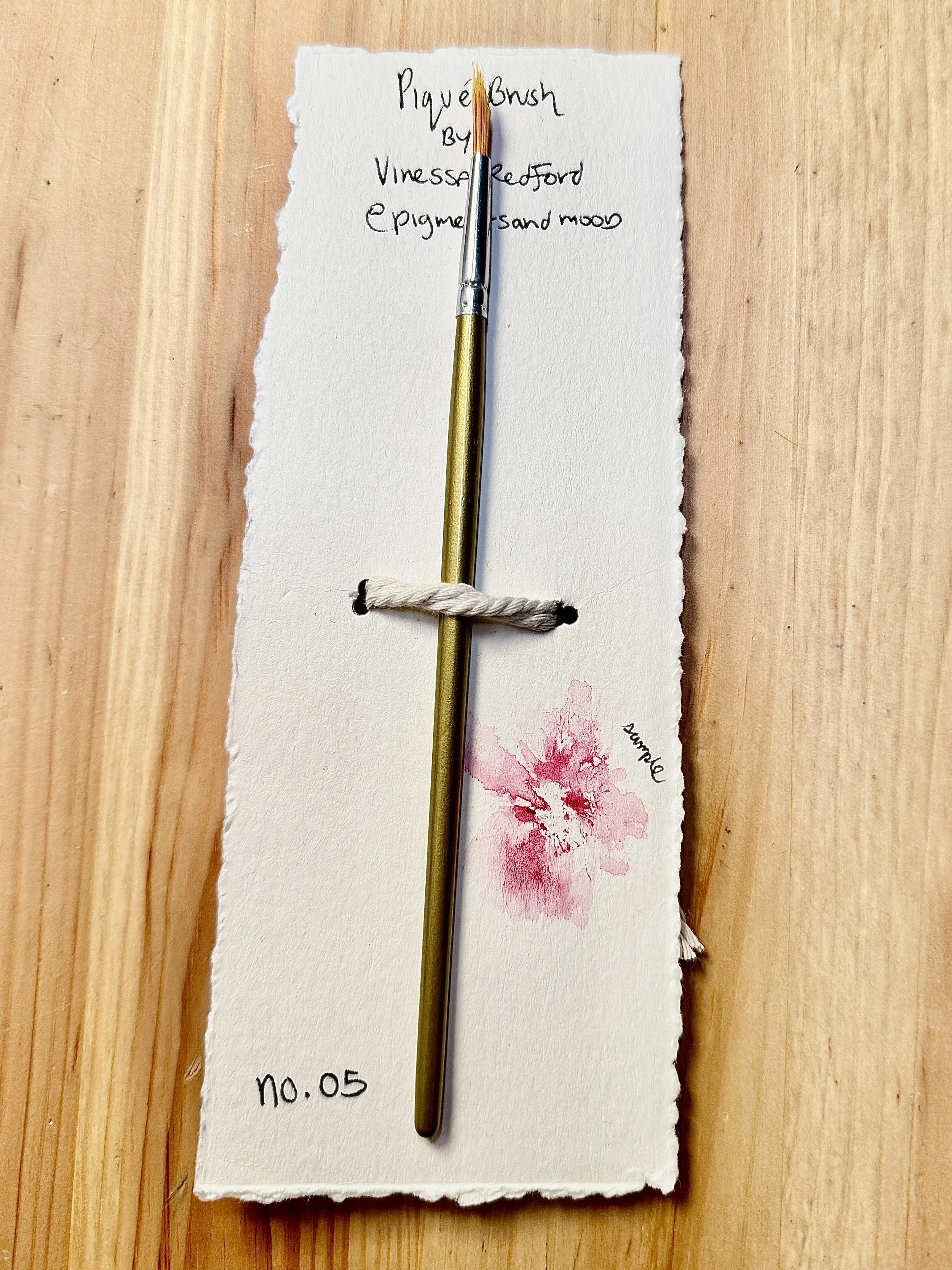 Piqué Brush No. 5