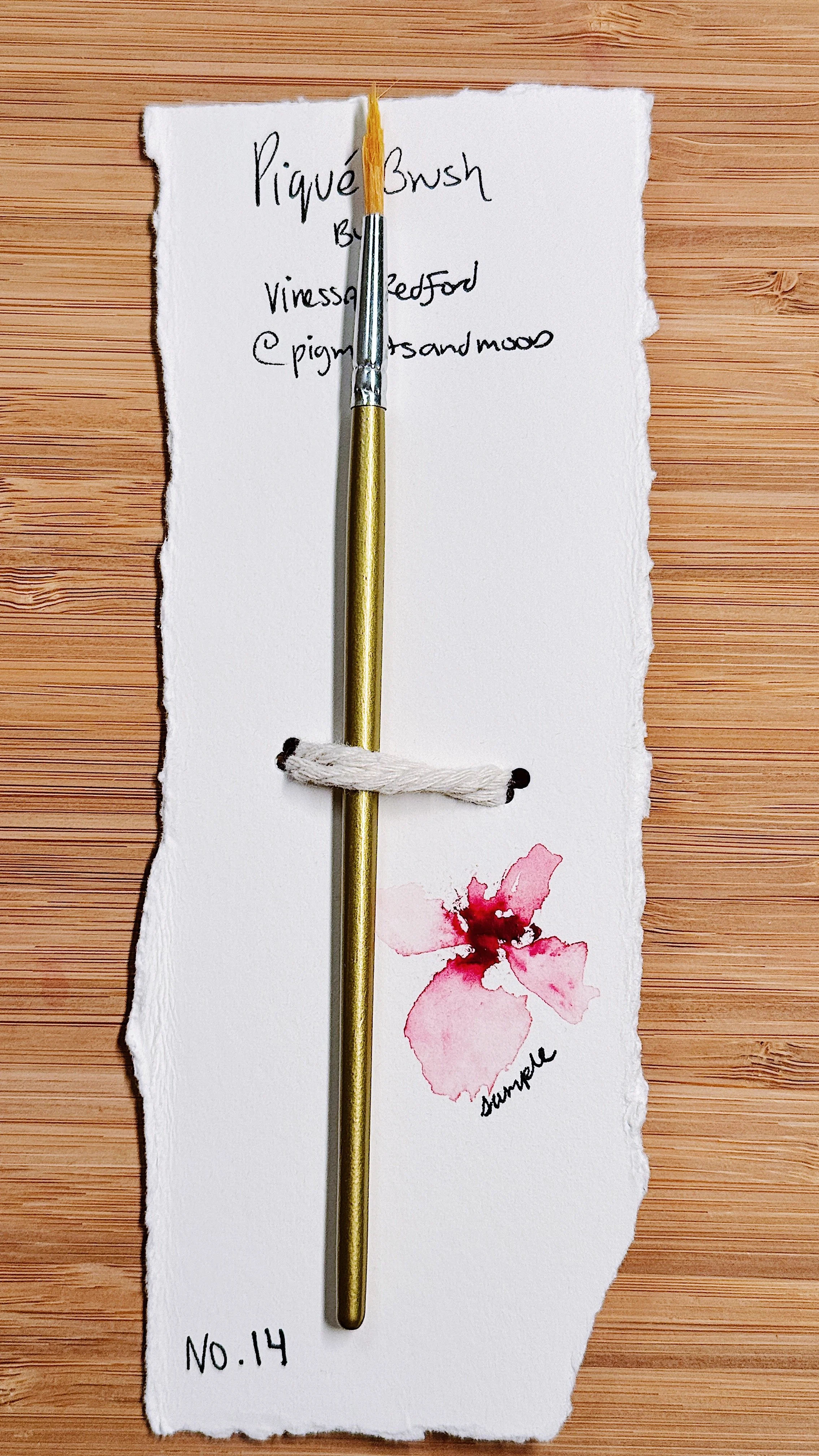 Piqué Brush No. 14