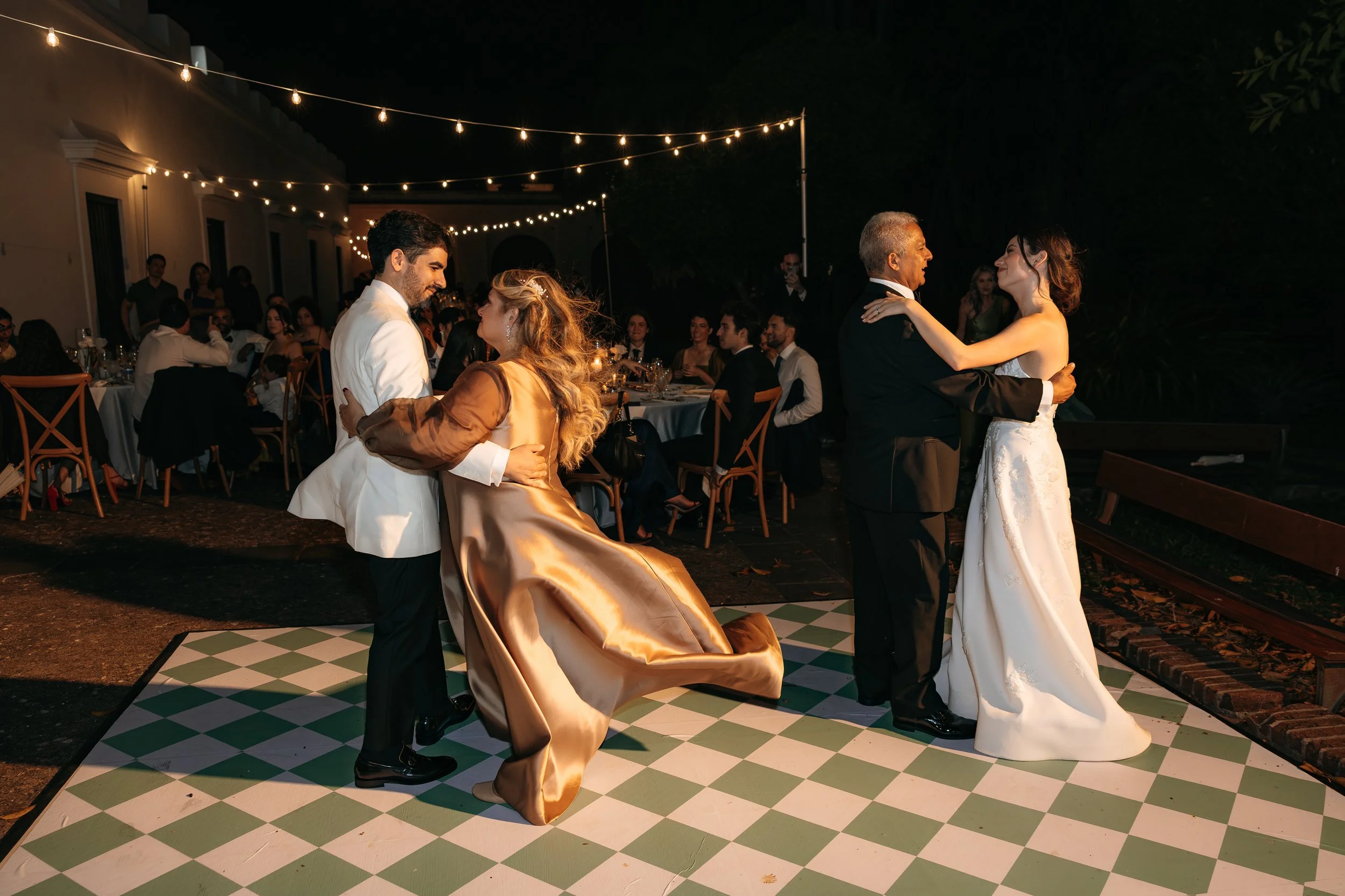 daviana-roberto-wedding-932 2.jpg