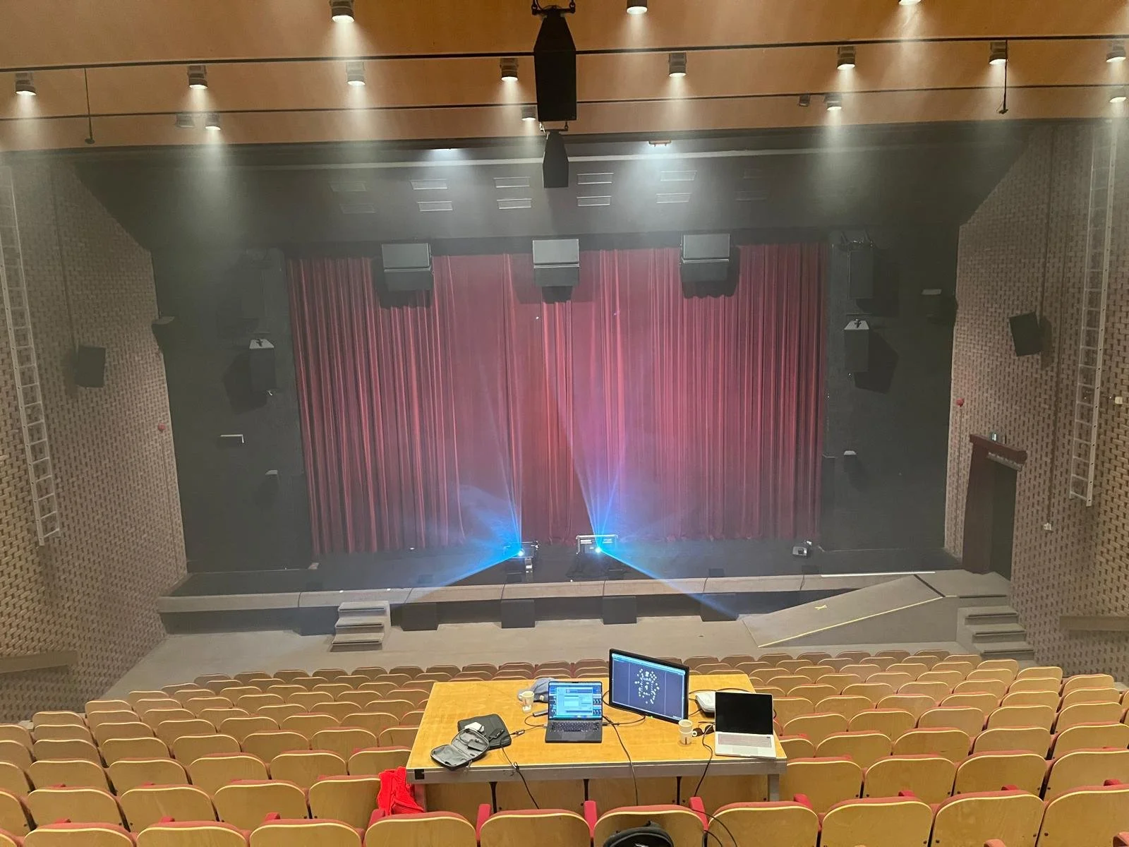 WhatsApp Image 2025-10-19 at 10.53.47.jpeg